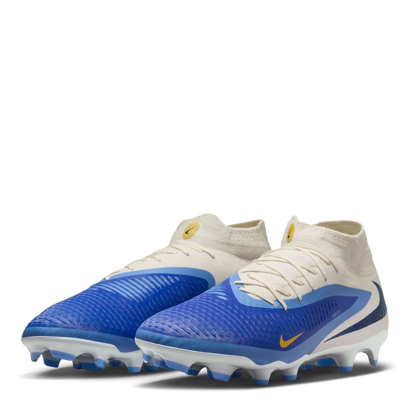 Nike Phantom 6 Academy Adults Multi Ground Football Boots