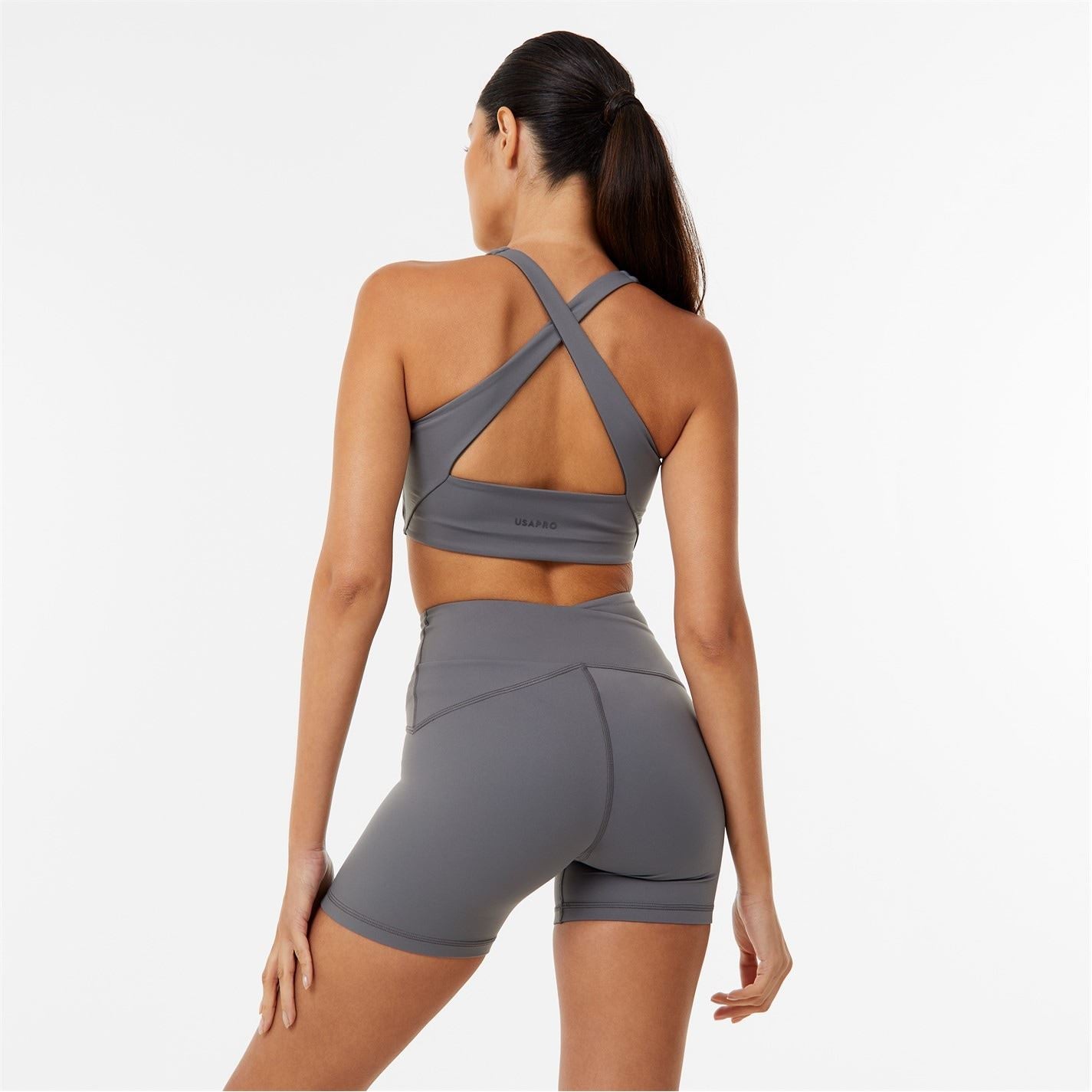 USA Pro Sophie Habboo Cropped Scoop Neck Slim Fit Bra