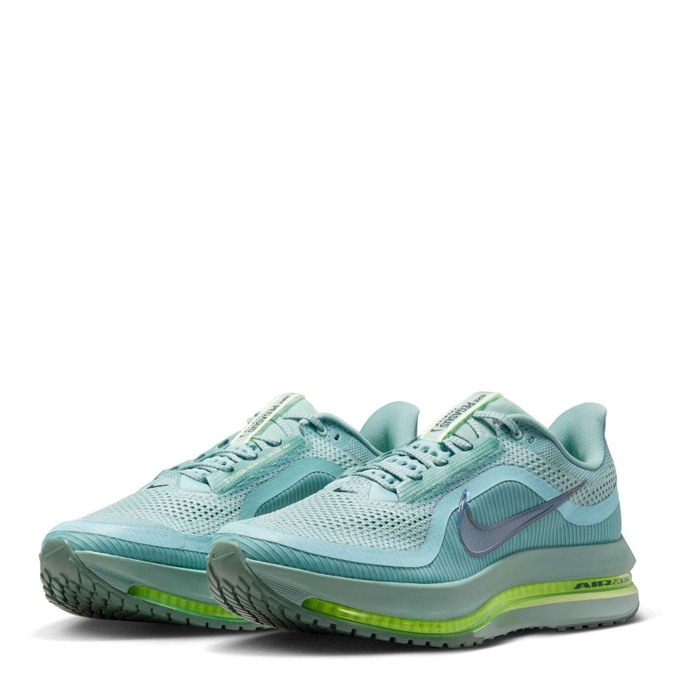 Nike Mens Pegasus Premium Running Shoes