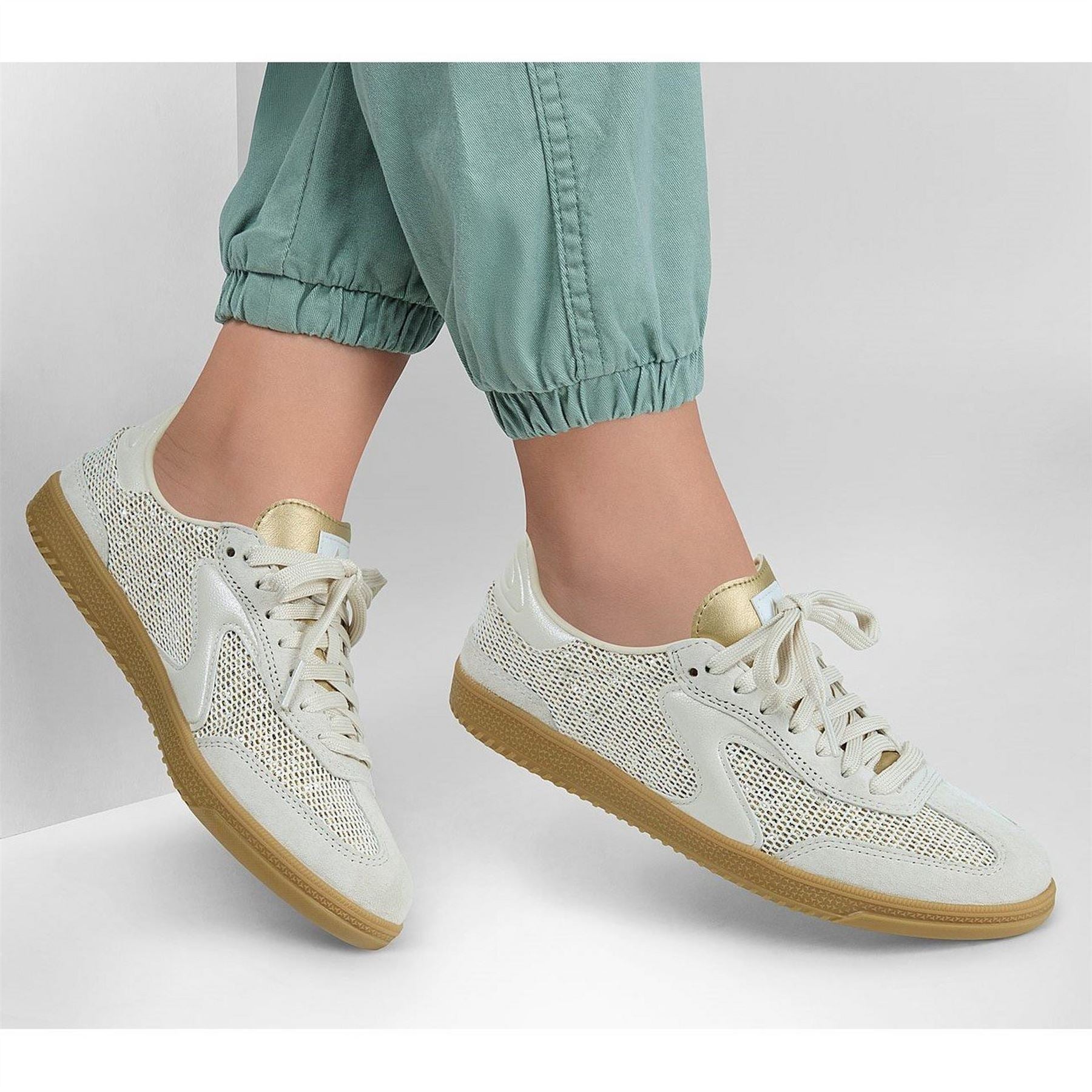 Skechers Low Top Trainers