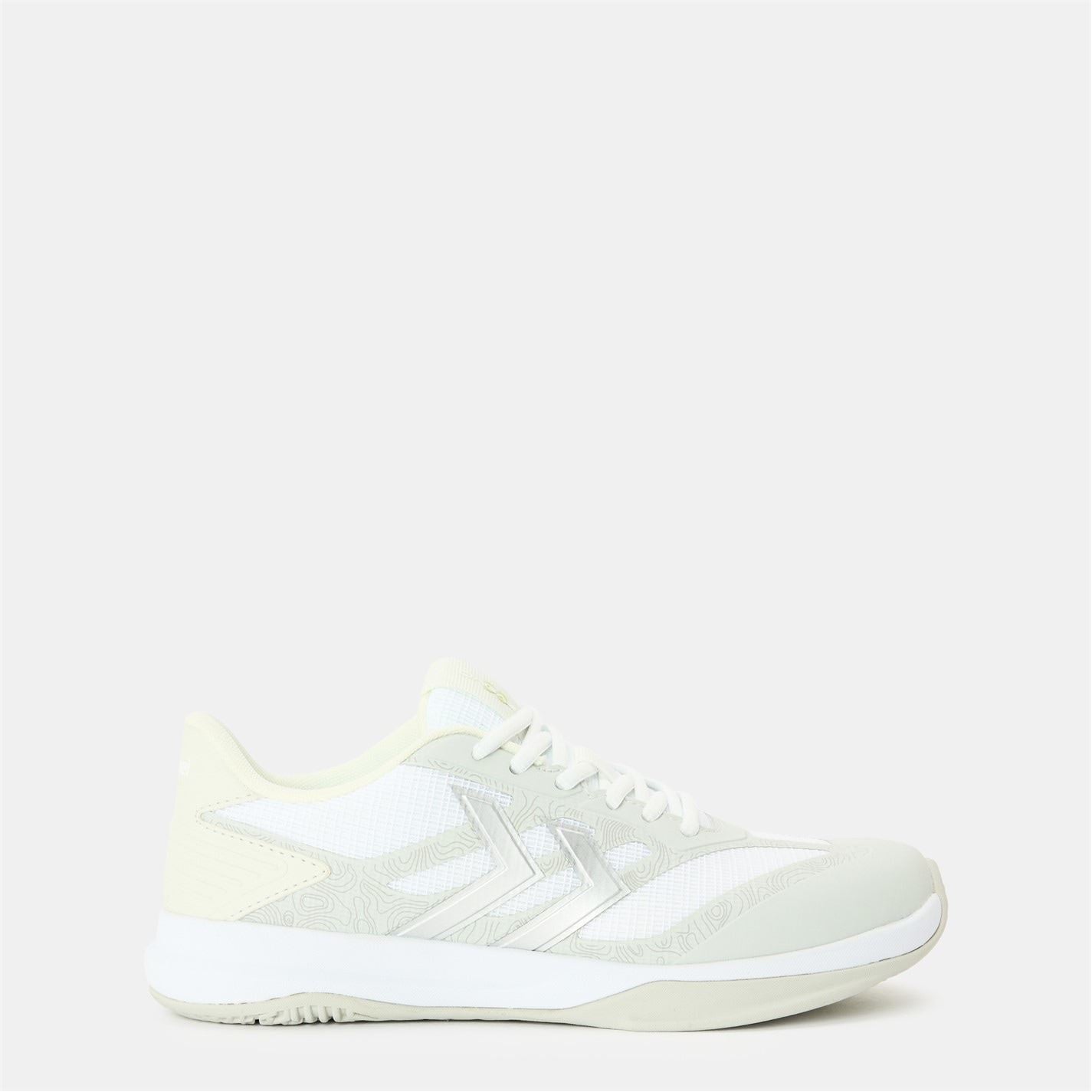 Hummel Dagaz V Graphic Print Round Toe Trainers