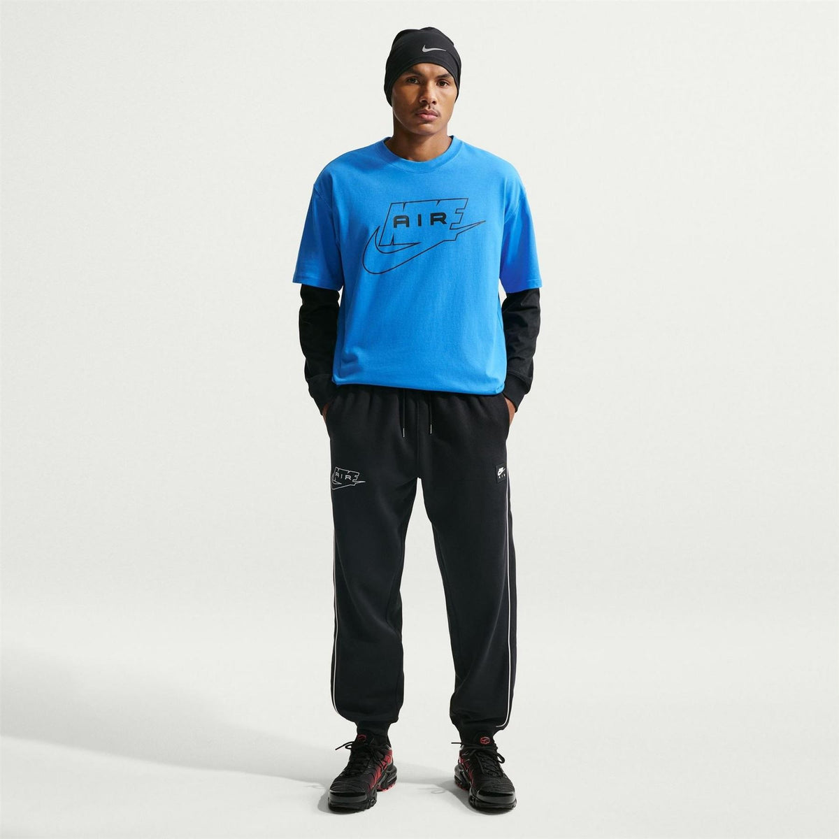 Nike Air Fleece Solid Patterned Slim Joggers