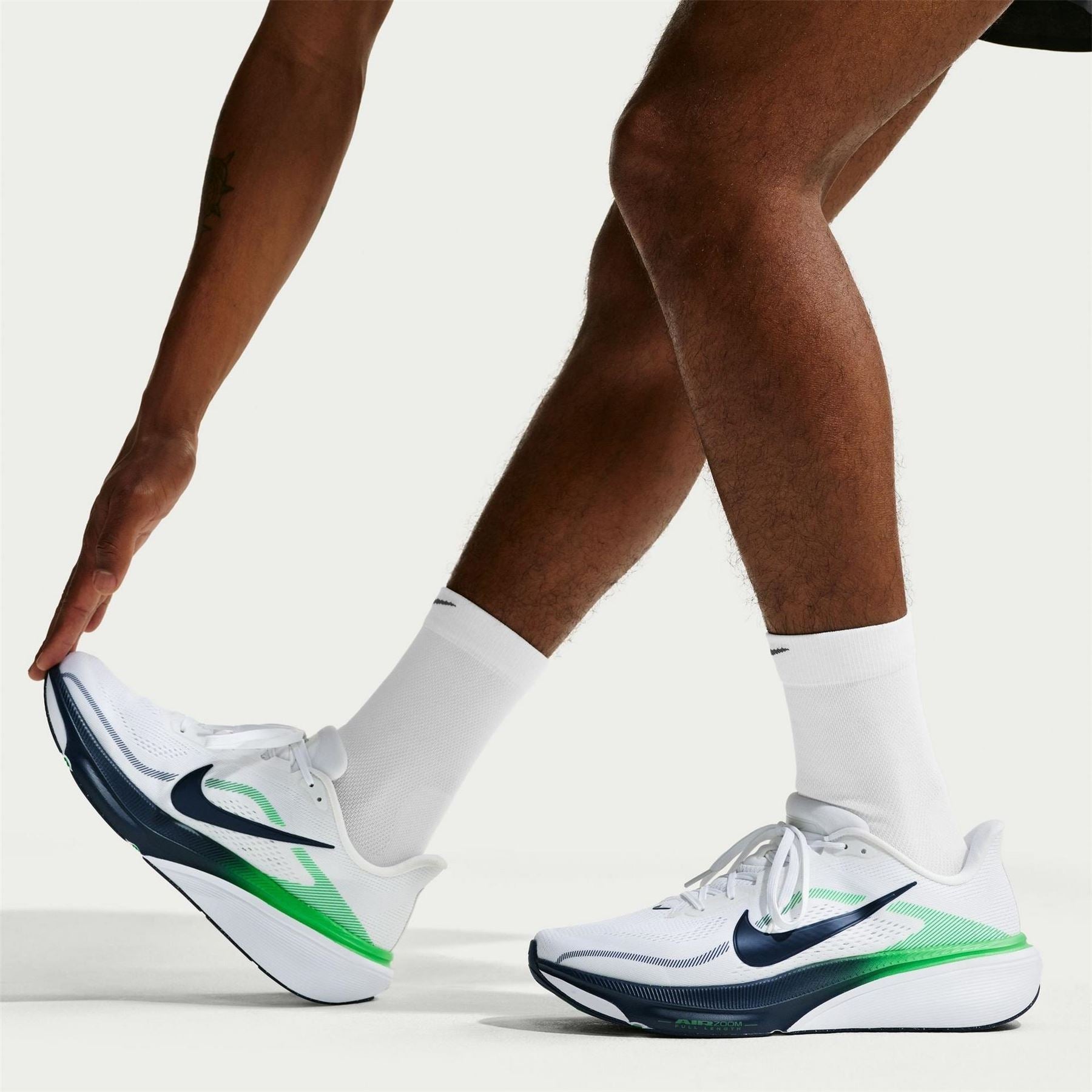 Nike Pegasus 42 Running Shoes