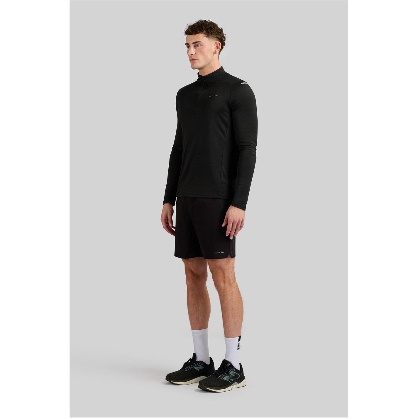 ALTRYN Mens Pike Tech Quarter Zip Top