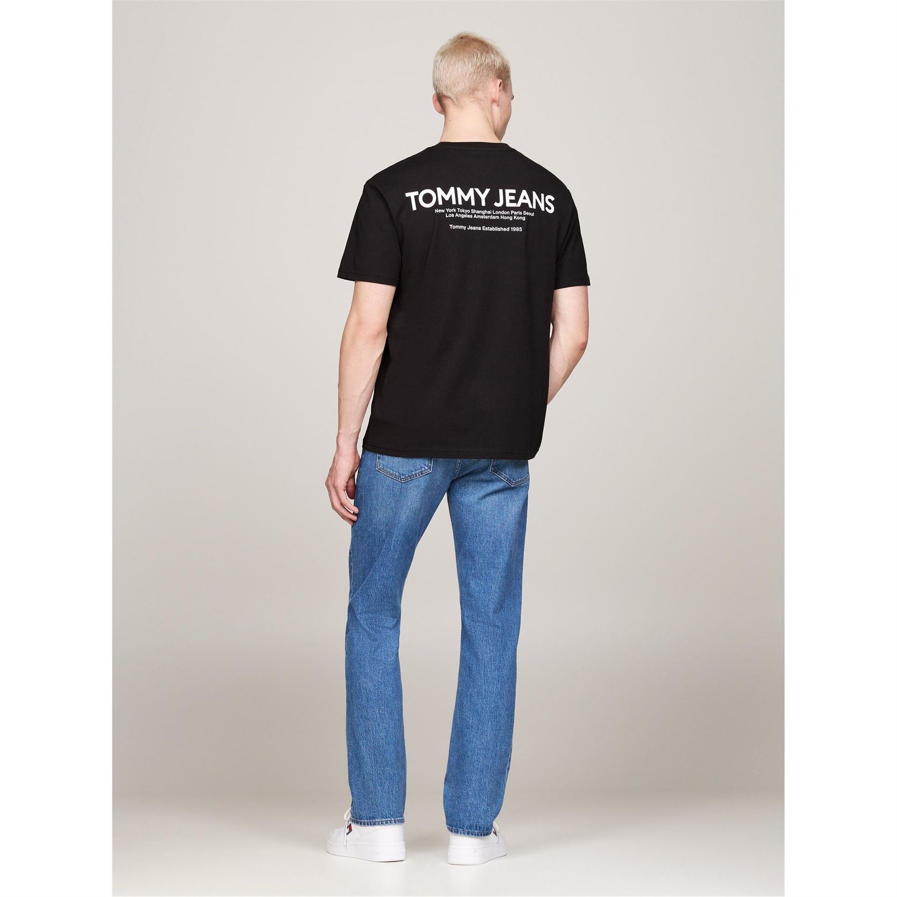 Tommy Jeans Flag Logo T-Shirt