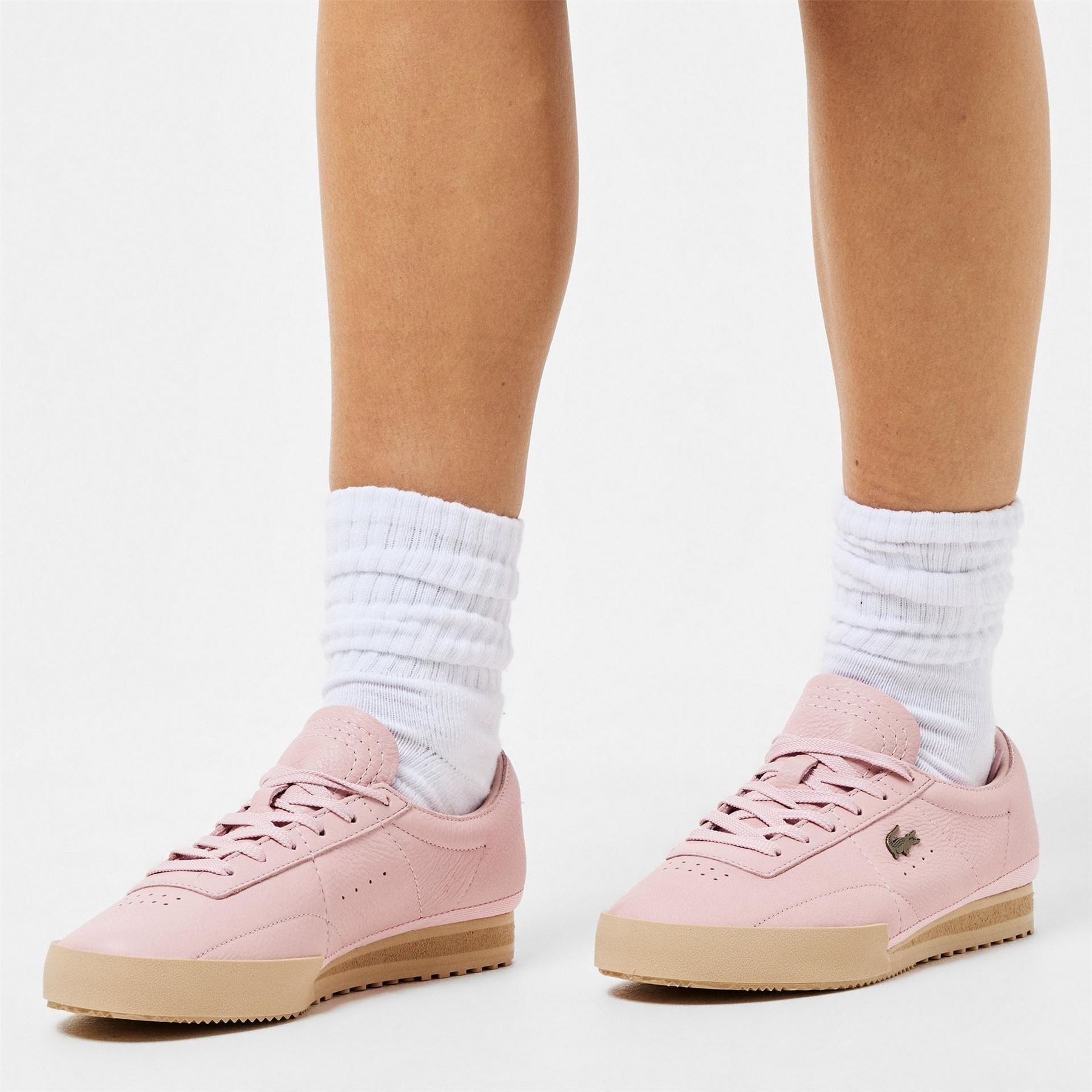 Lacoste Aura Tumbled Lace-Up Low Top Sneakers