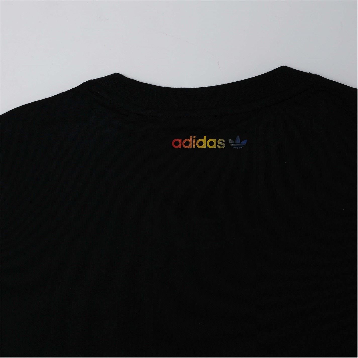 adidas Originals Regular Fit Crew Neck Short Sleeve T-Shirt