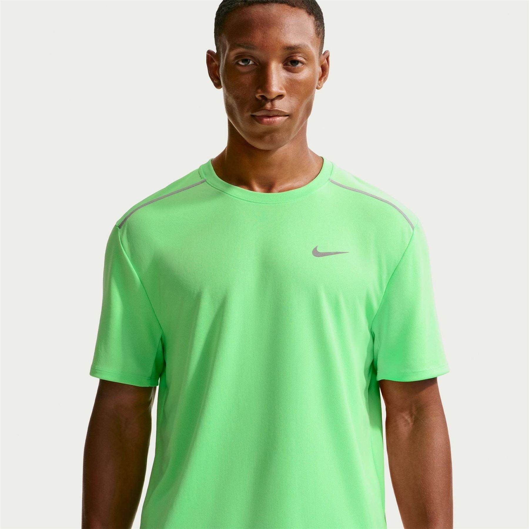 Nike Mens Drifit Miler Running Top
