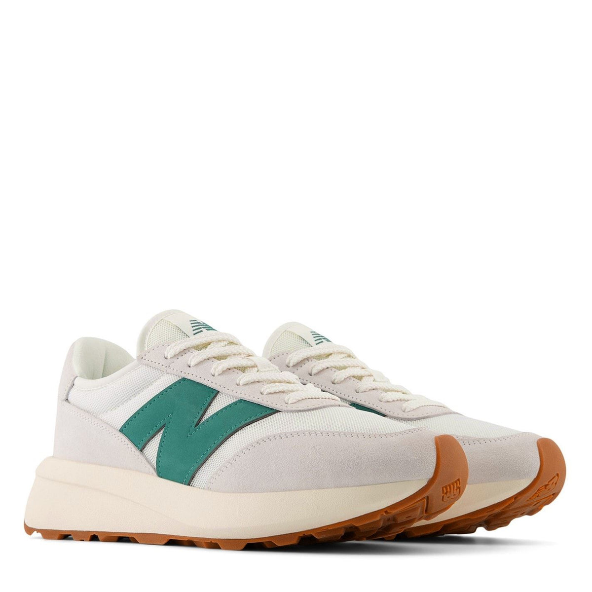 New Balance Low Top Round Toe Flat Heel Sneakers
