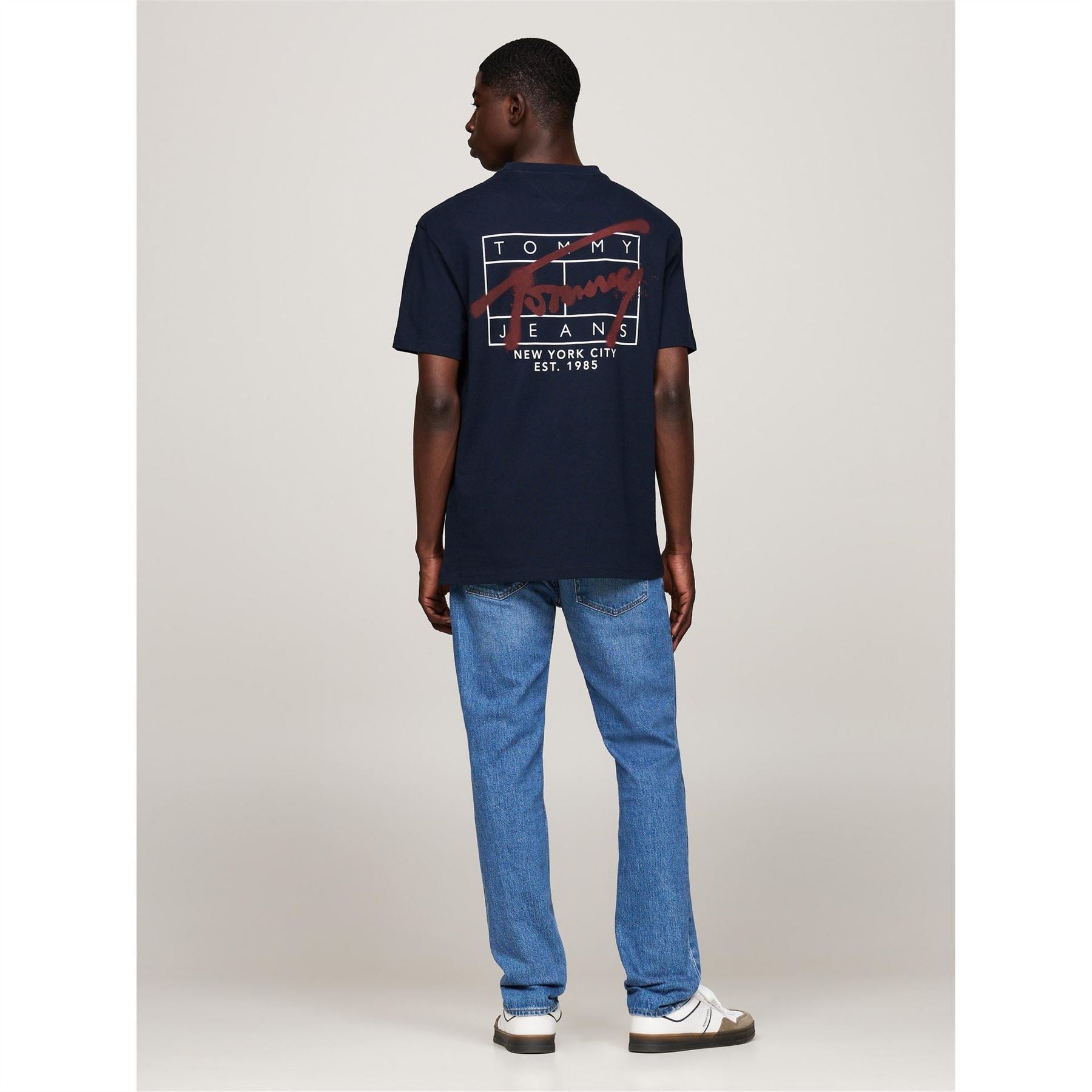 Tommy Jeans Jeans Tjm Reg Spray Tee Ss Ext