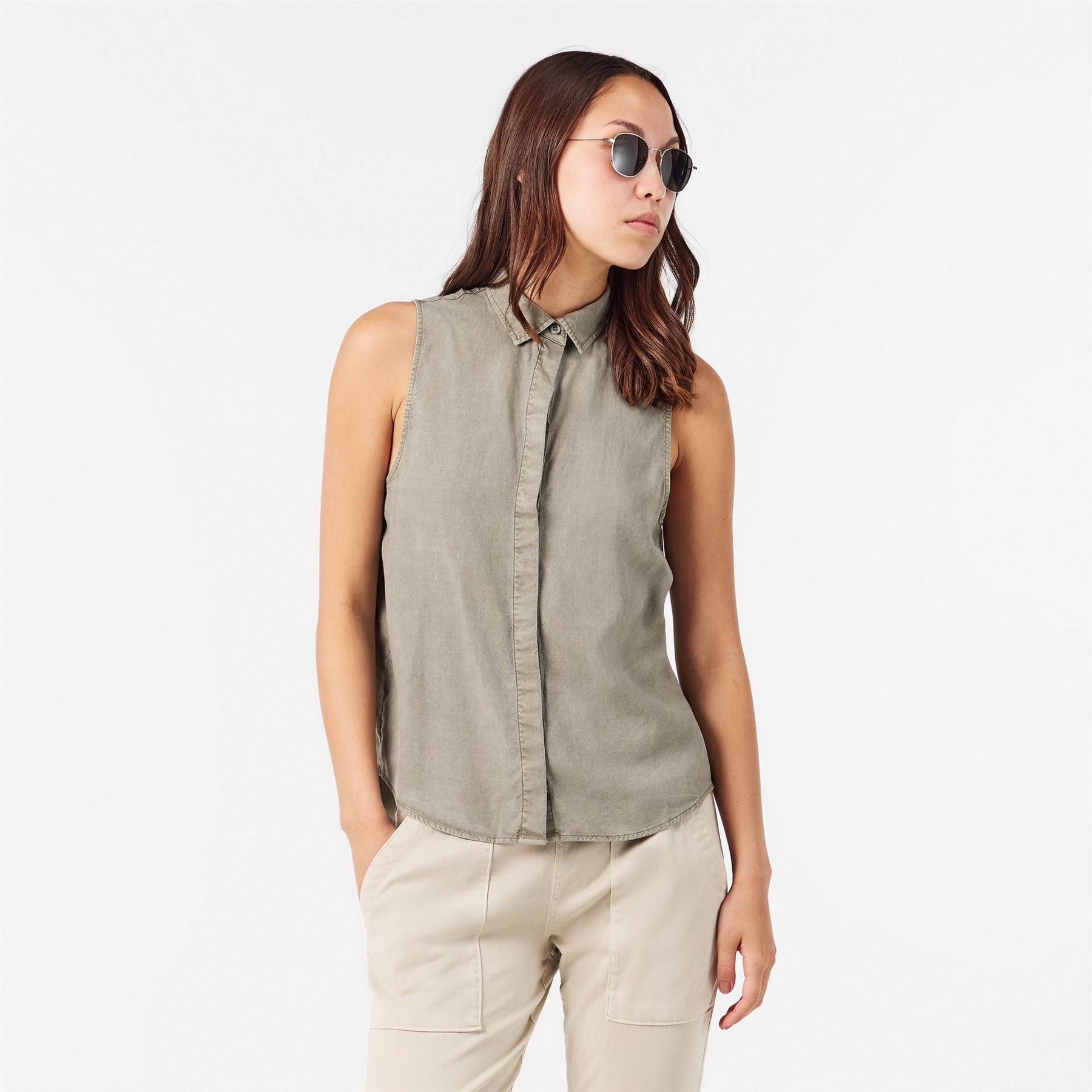 Bella Dahl Relaxed Fit Sleeveless Shirt
