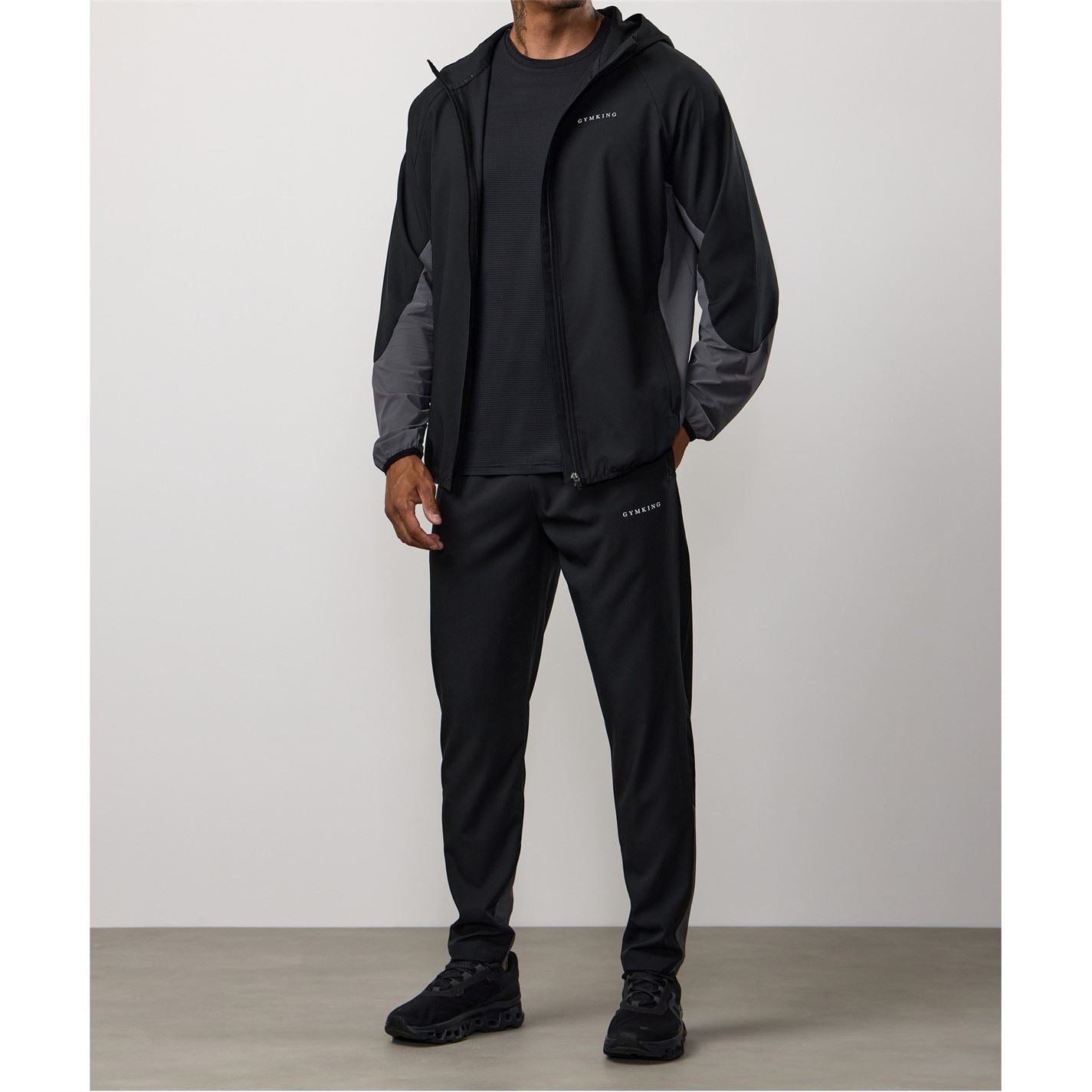 Gym King Progress Windbreaker   Black Graphite