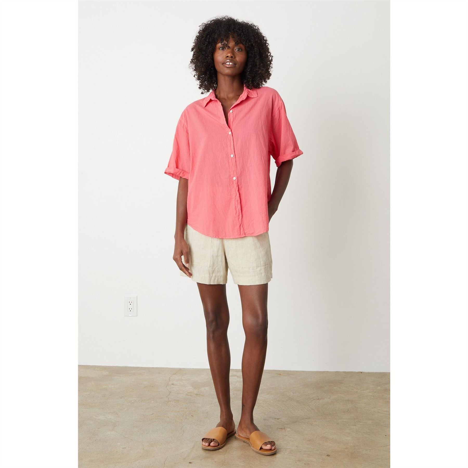 Velvet by Graham and Spencer Solid Patterned Linen Bermuda Shorts
