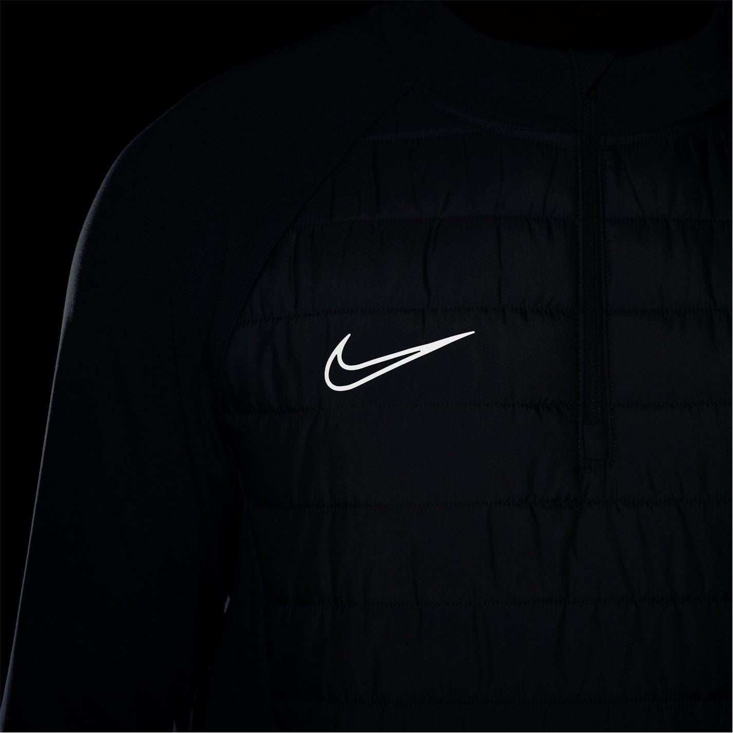 Nike Mens Academy Winter Warrior Therma Fit 1 2 Zip Football Top