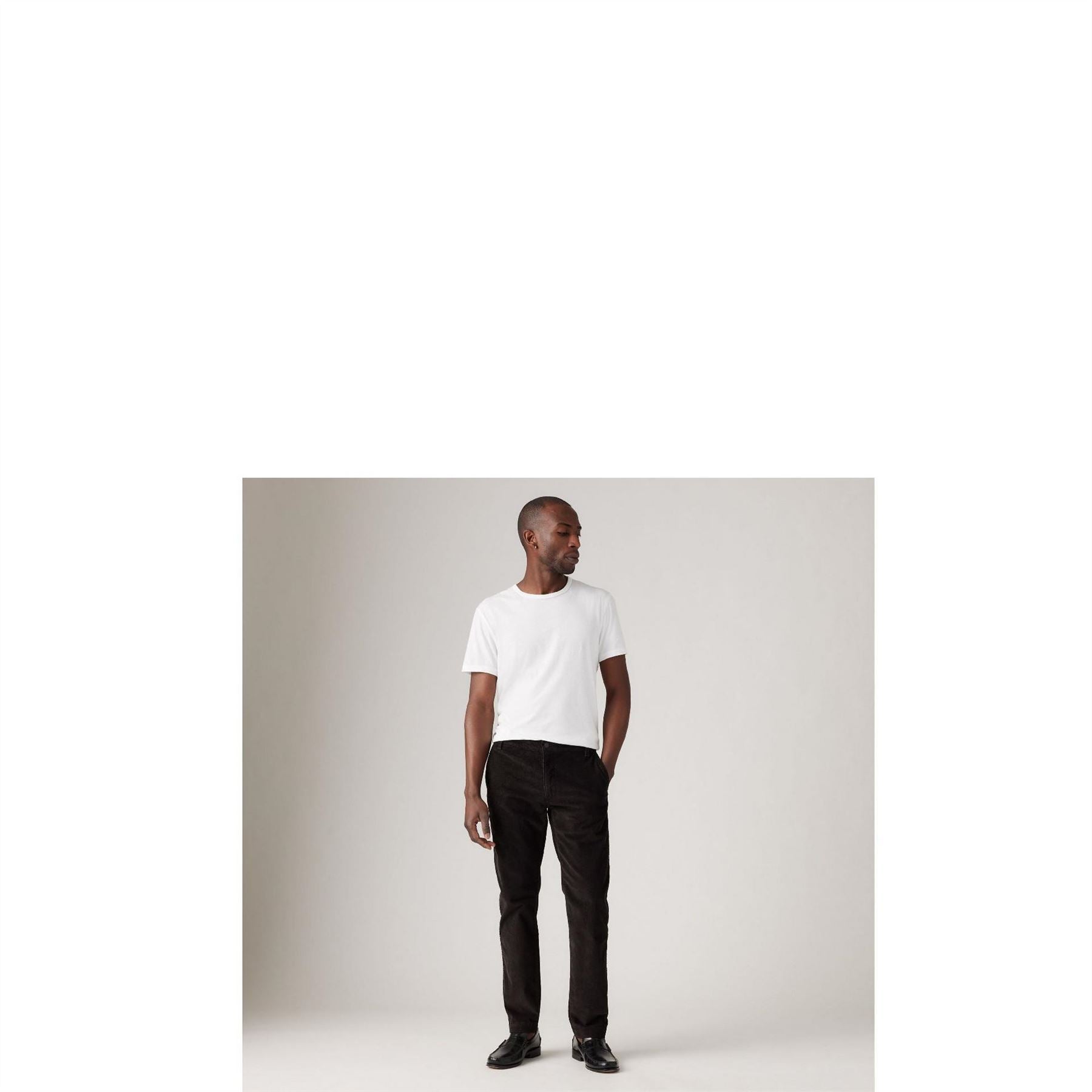 Levis Karla Solid Patterned Straight Chinos