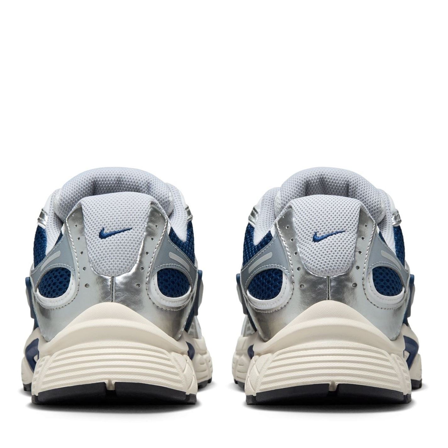 Nike Vomero 5 Running Flat Heel Trainers