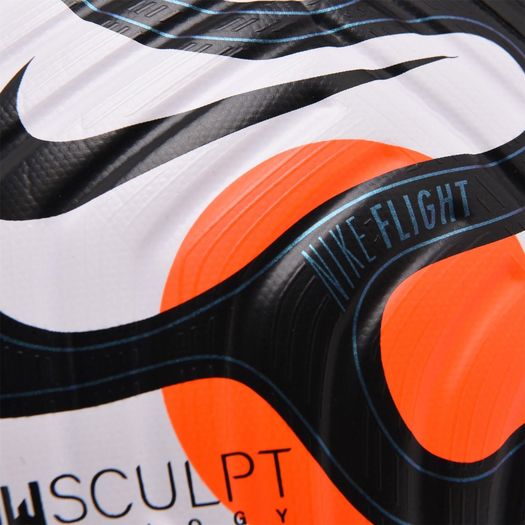 Nike League Flight Football