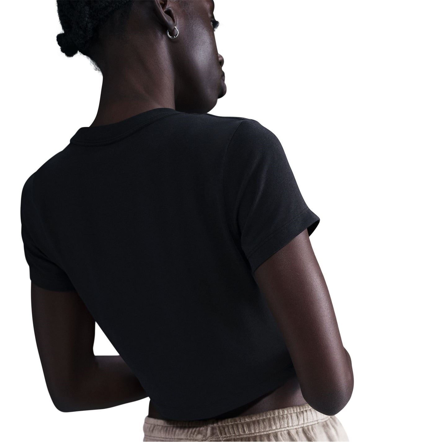 Nike Cropped Relaxed Fit Crew Neck T-Shirt