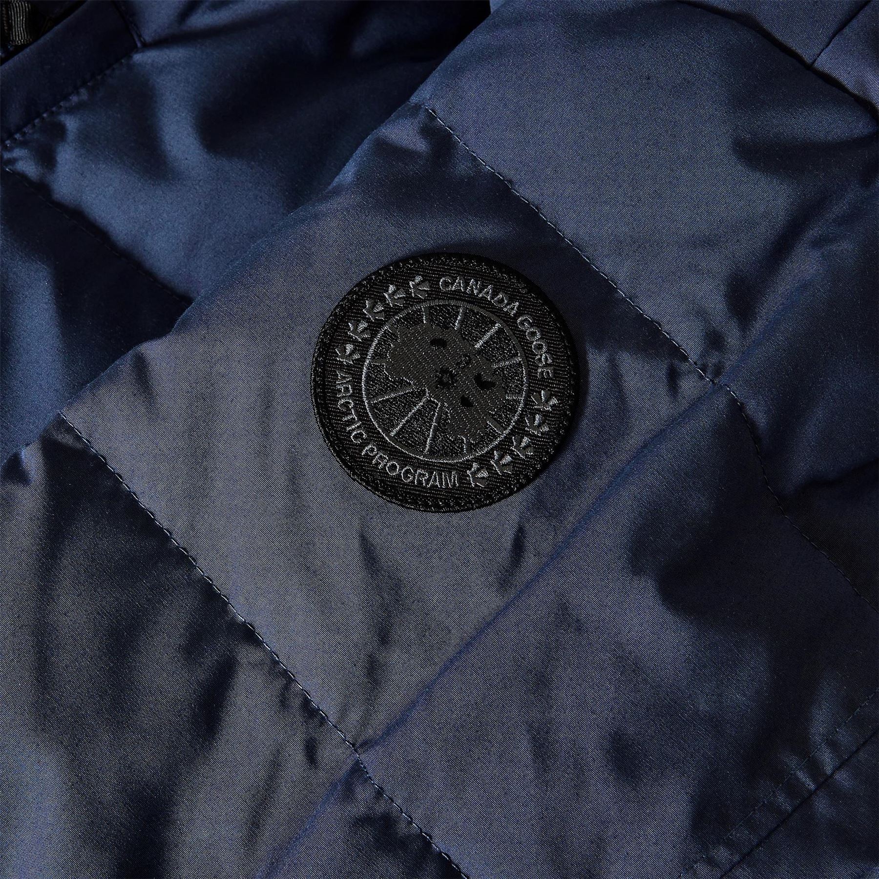Canada Goose Wyndham  Water Resistant Duck Down Slim Fit Parka