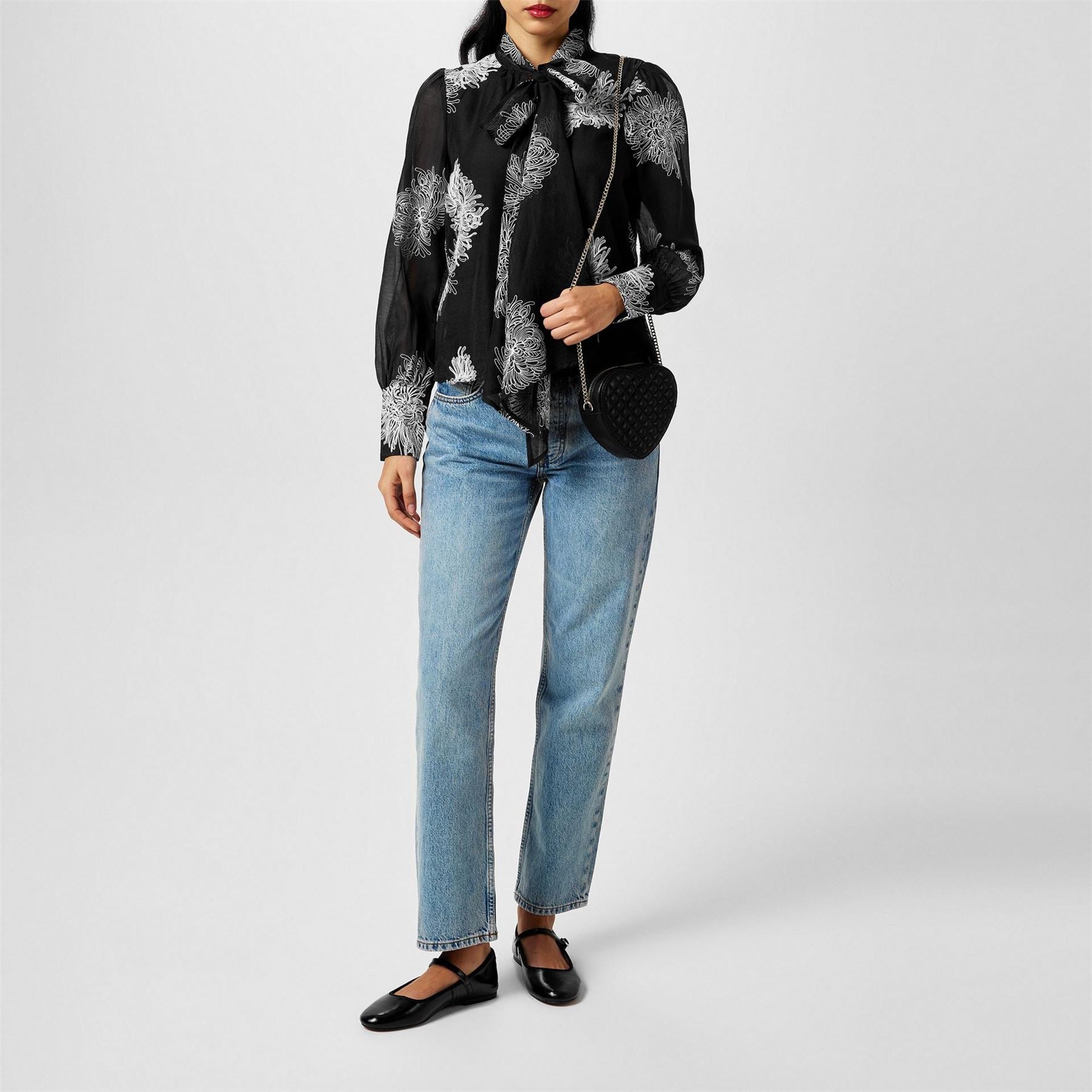 Vero Moda Tie Neck Regular Fit Blouse