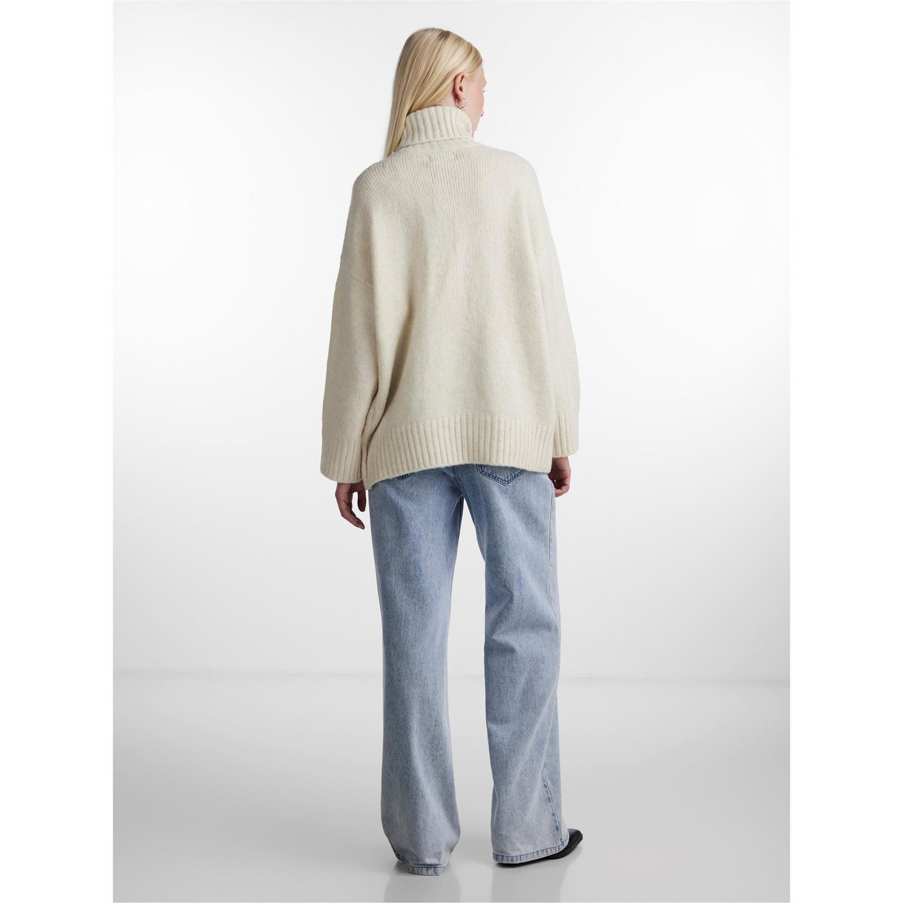 Pieces Oversize Fit Drop Shoulder Sweatshirt