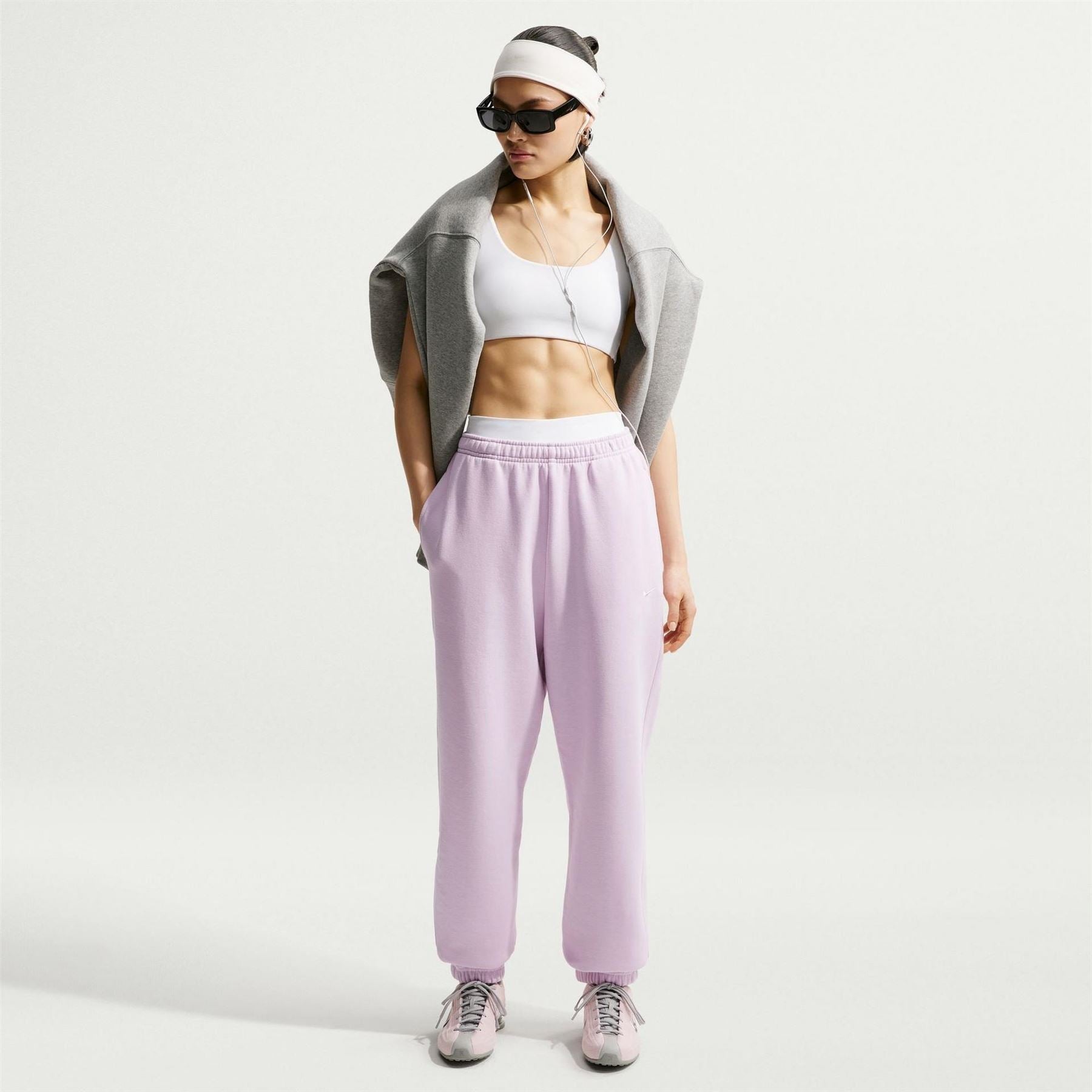Nike Phoenix Fleece Elastic Cuff Straight Leg Joggers