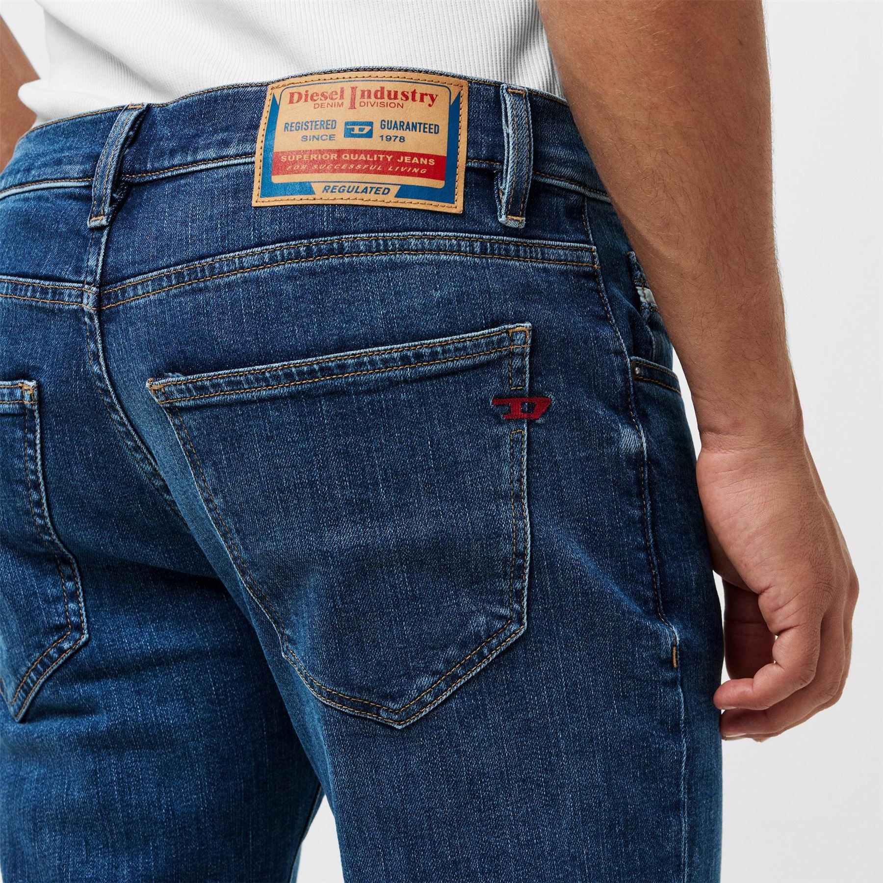 Diesel 2019 D Strukt