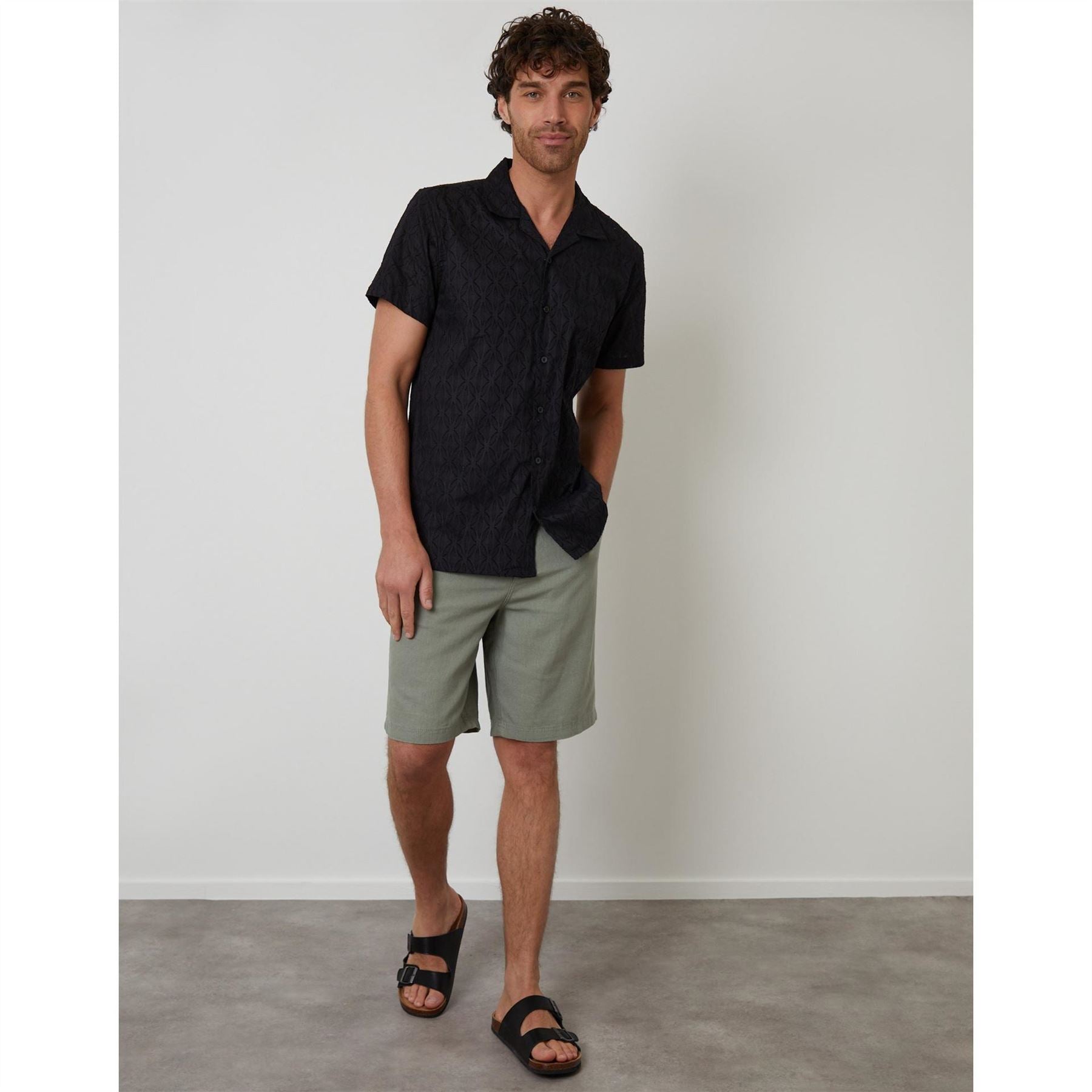 Threadbare Regular Fit Short Sleeve Point Collar Shirt