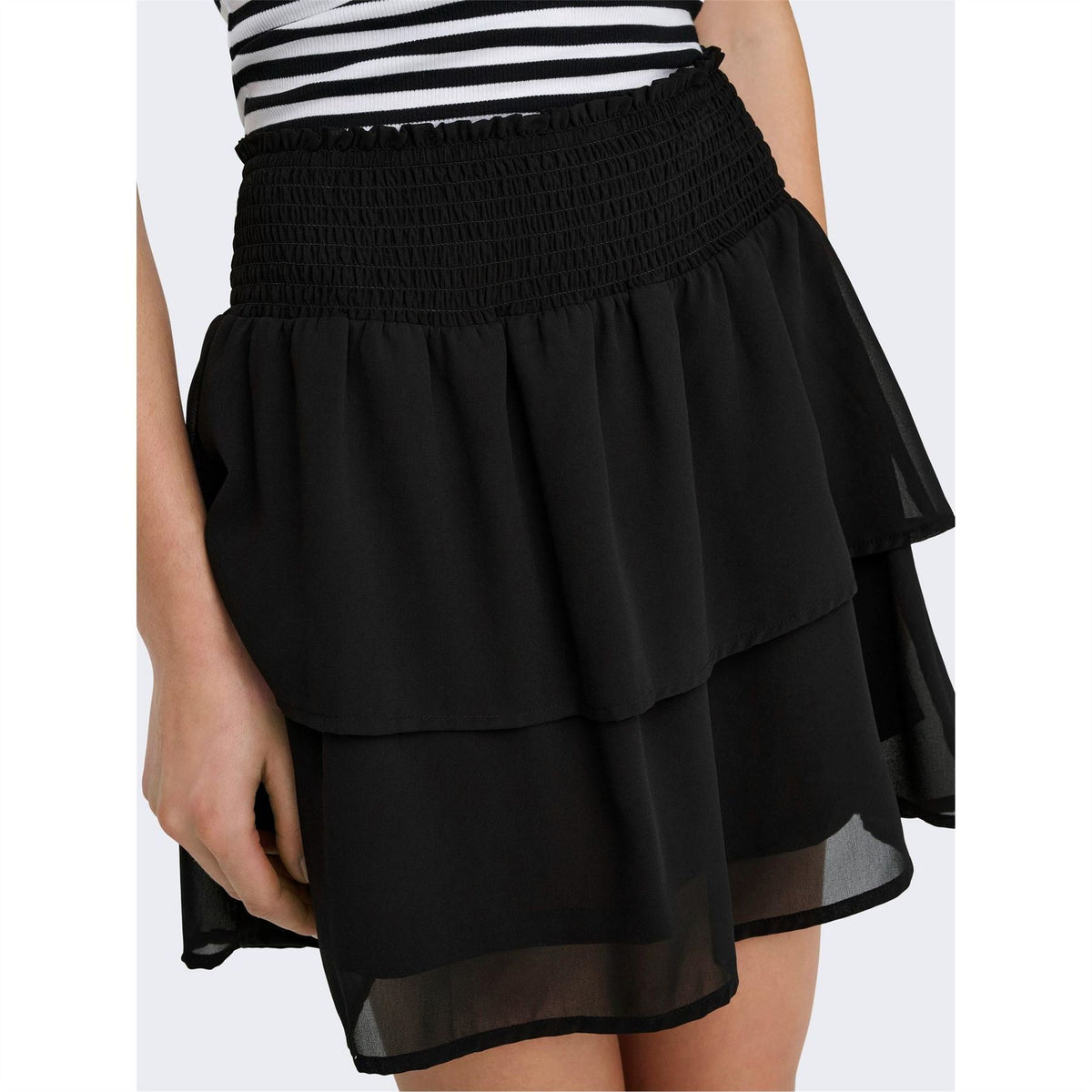 Only Regular Fit Mini Tiered Skirt