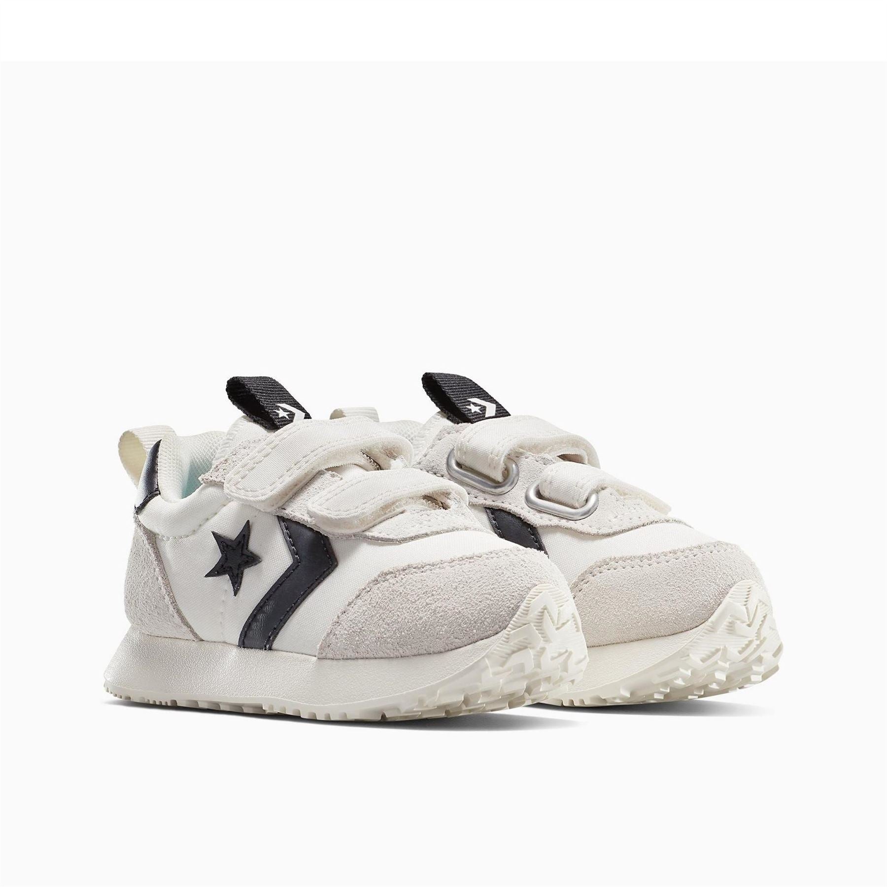 Converse Omega Trainer Easy On Low Top Trainers