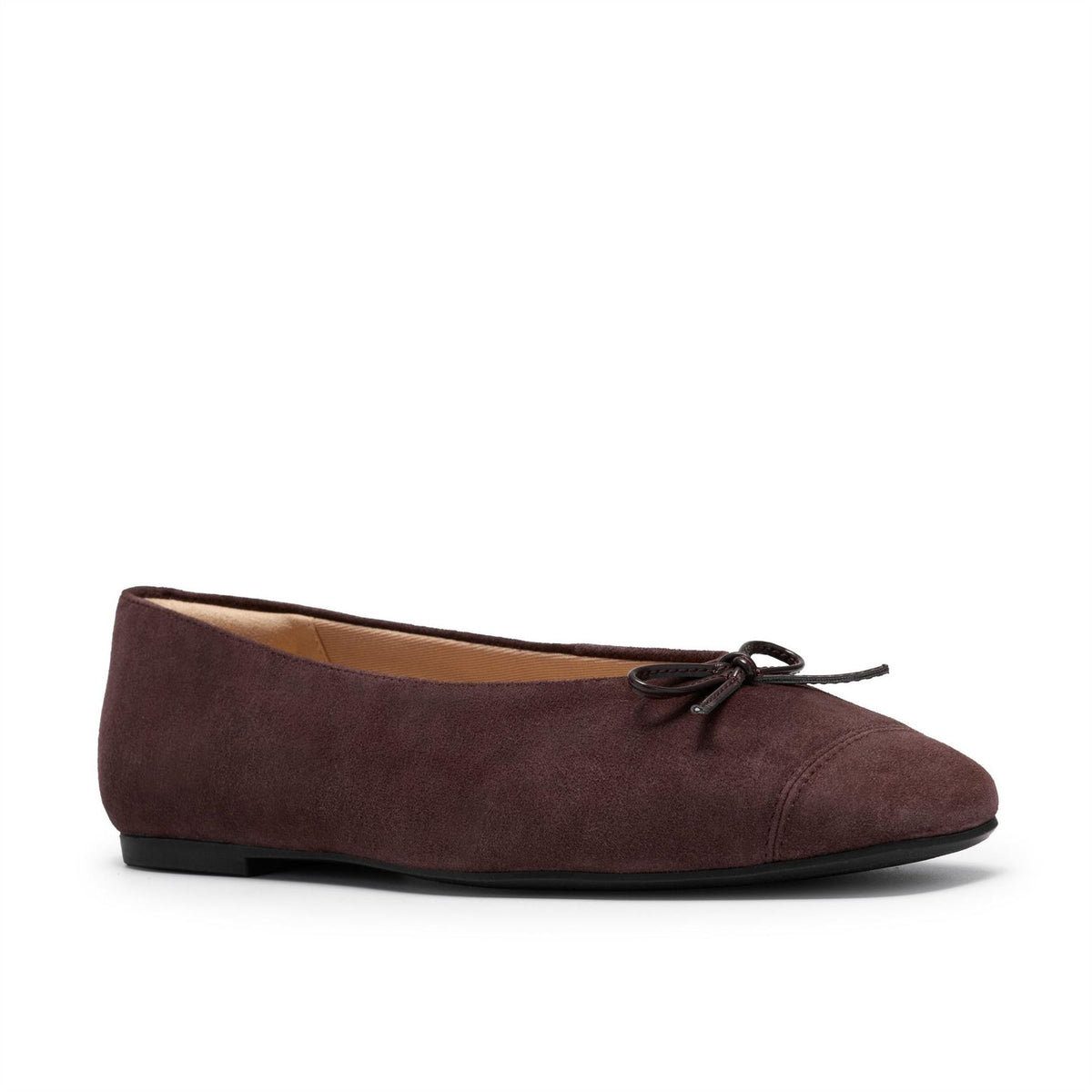 Clarks Befana Bow Closed Toe Flat Pumps