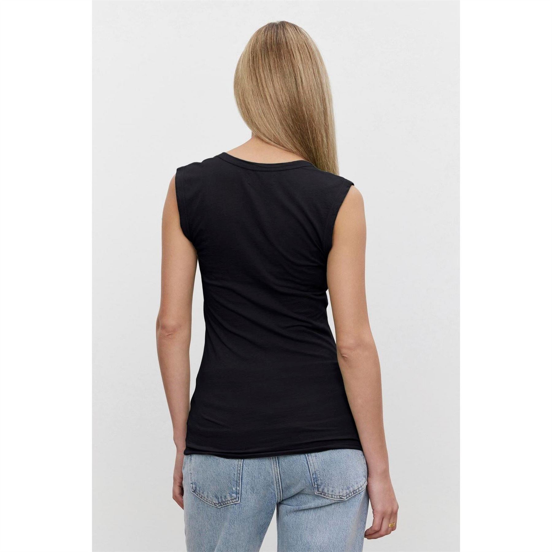 Velvet by Graham and Spencer Regular Fit Crew Neck T-Shirt