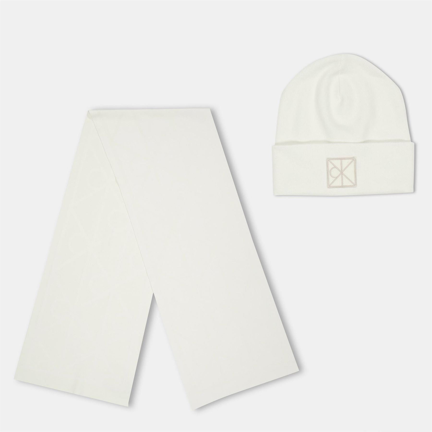 Calvin Klein Emblem All Over Print Winter Set