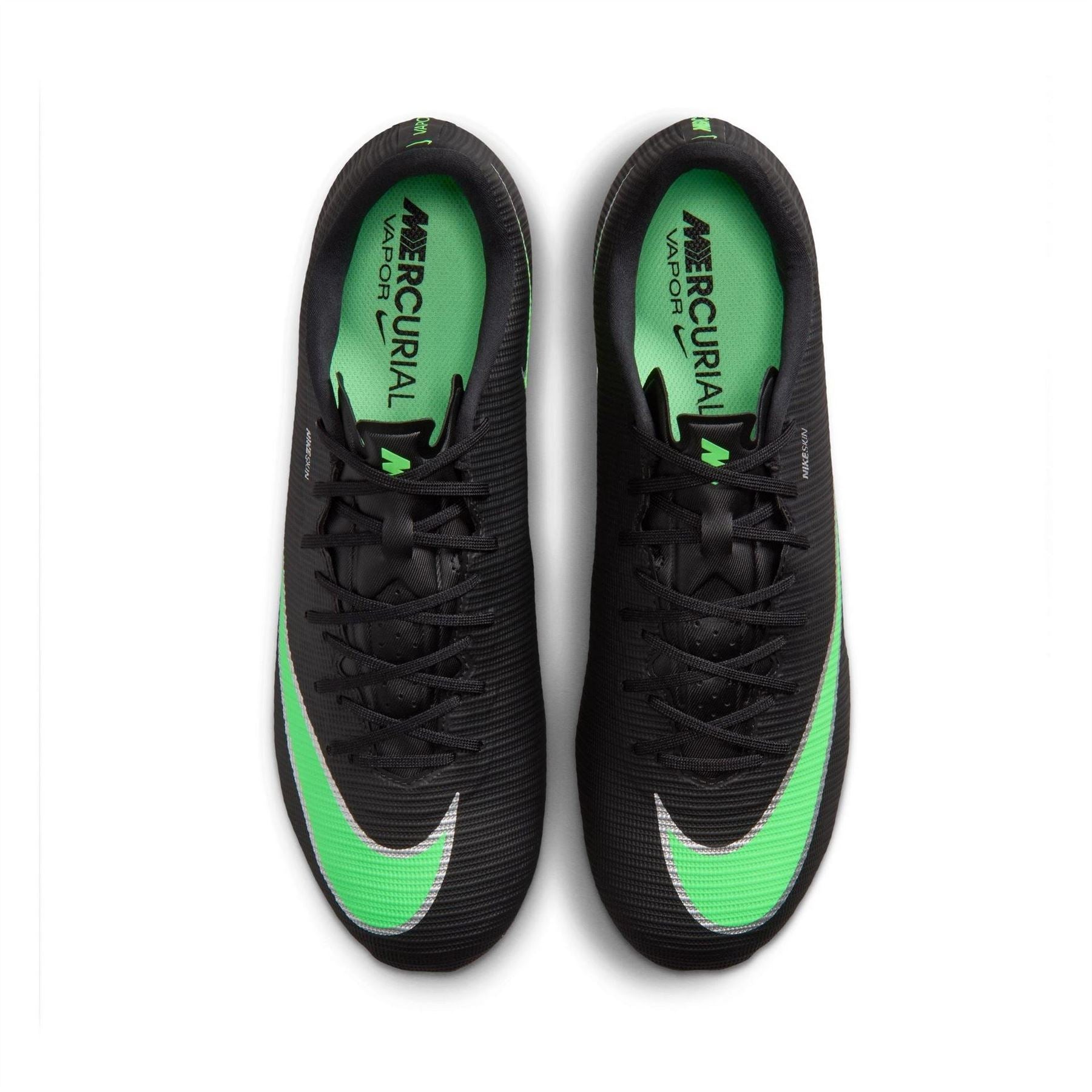 Nike Vapor 17 Academy Firm Ground Football Boots