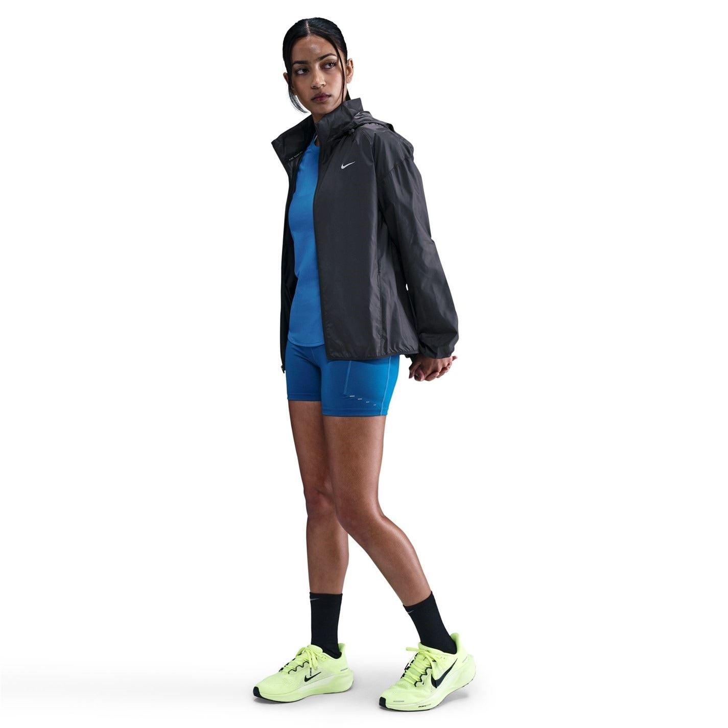 Nike Tempo Hooded Solid Patterned Windbreaker