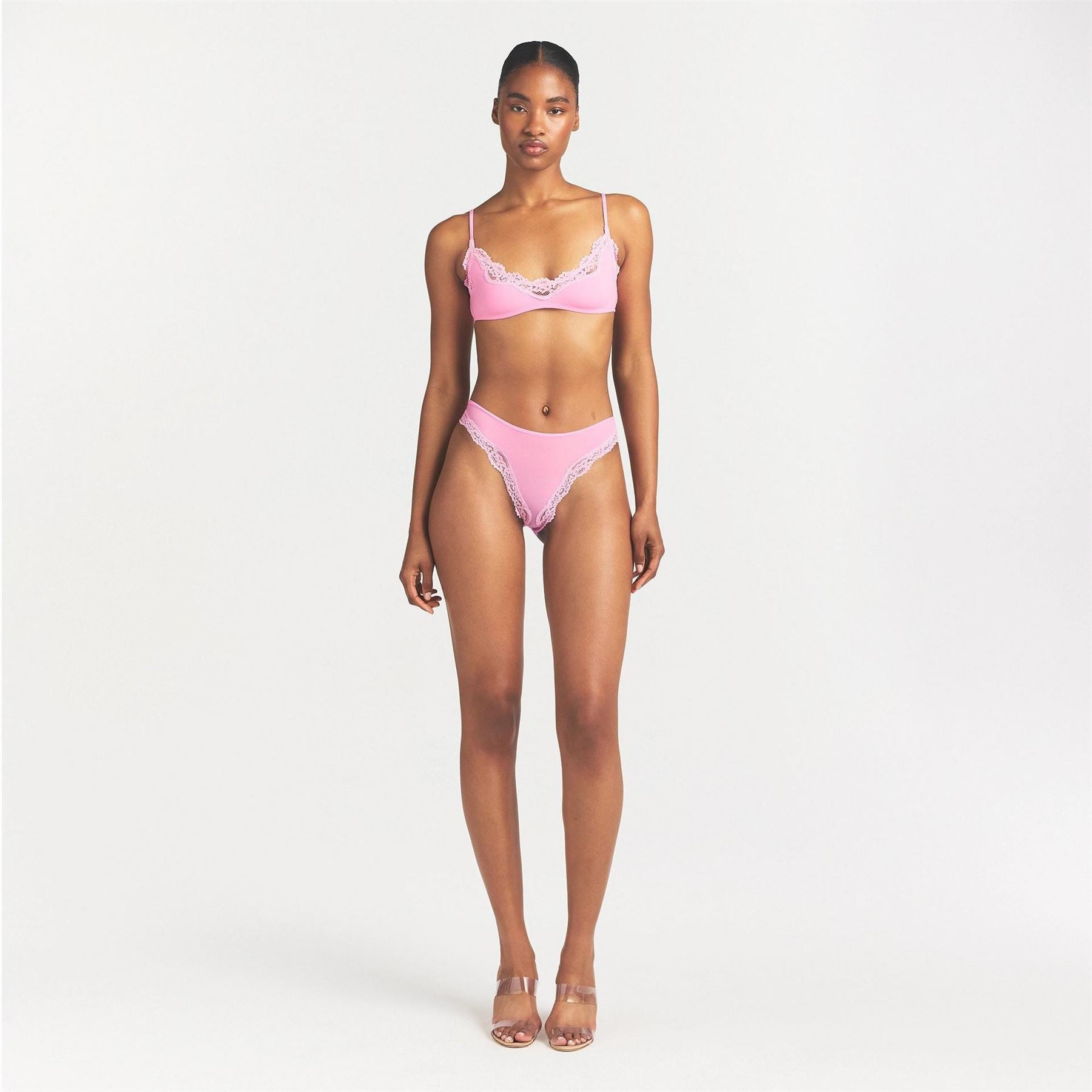 SKIMS Fits Everybody Lace Scoop Bralette