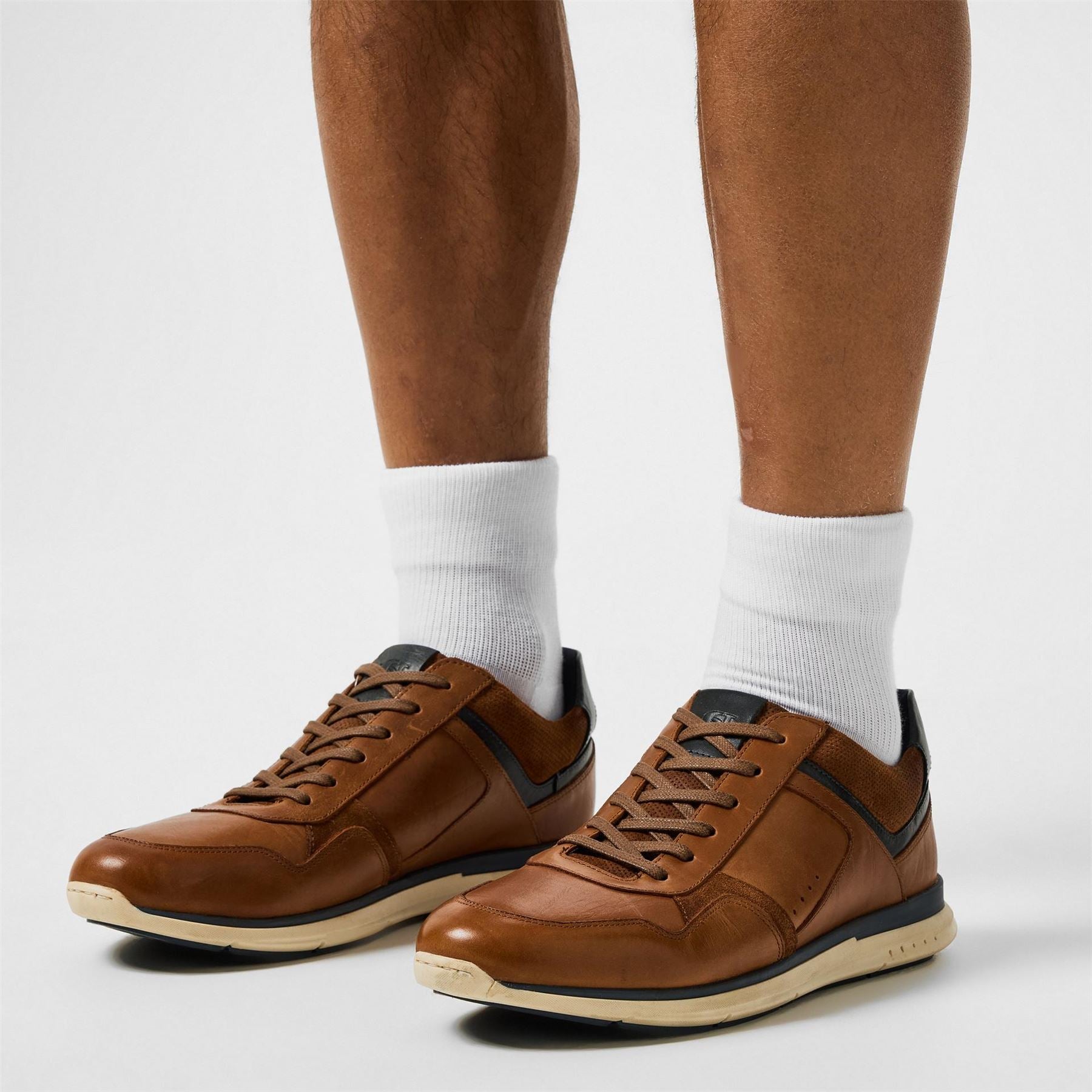 Dune London Torben Trainer