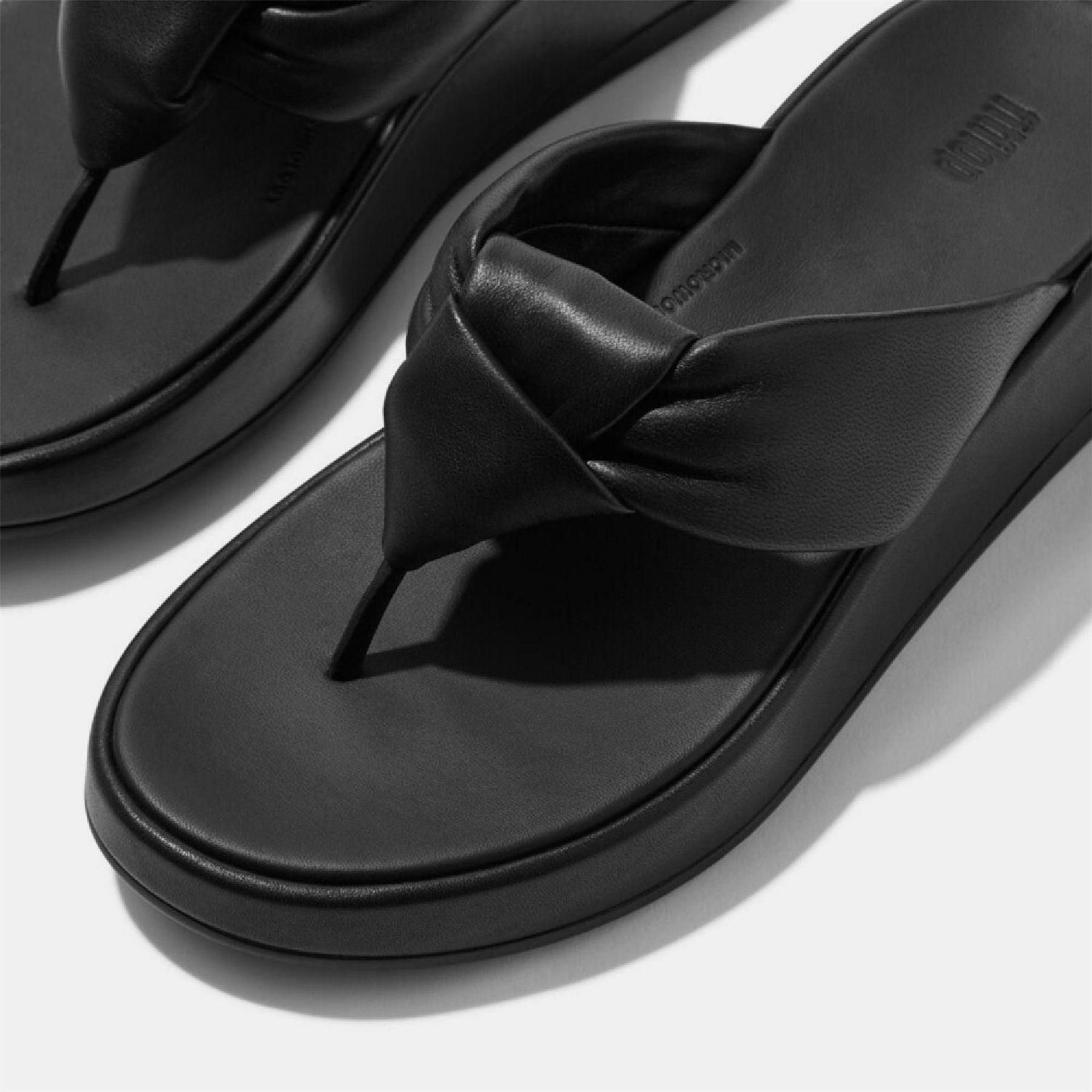 Fitflop Mode Knot Flatform Toe Post Sandals