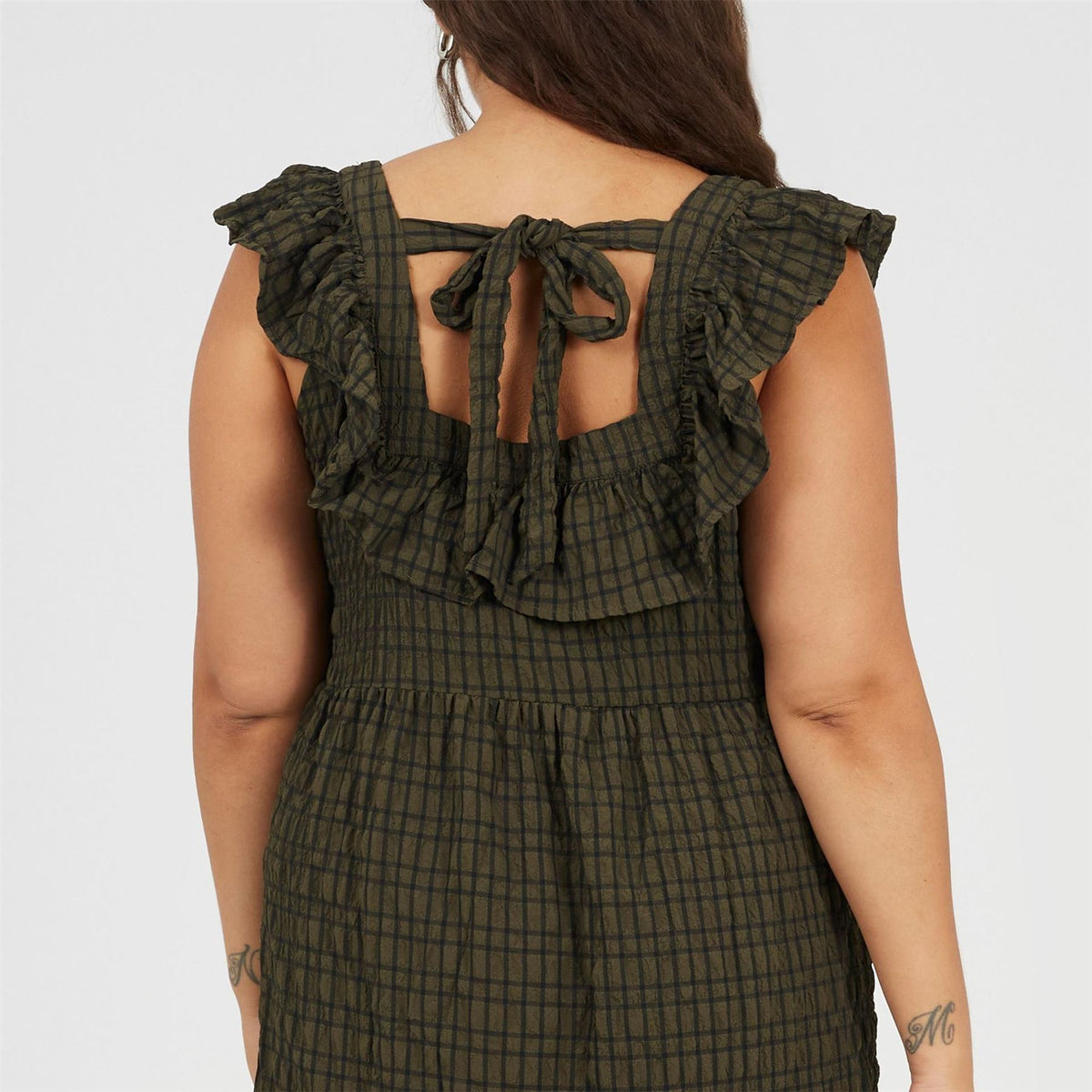 Brave Soul Plus Size Seersucker Maxi Dress With Tie Back Detail