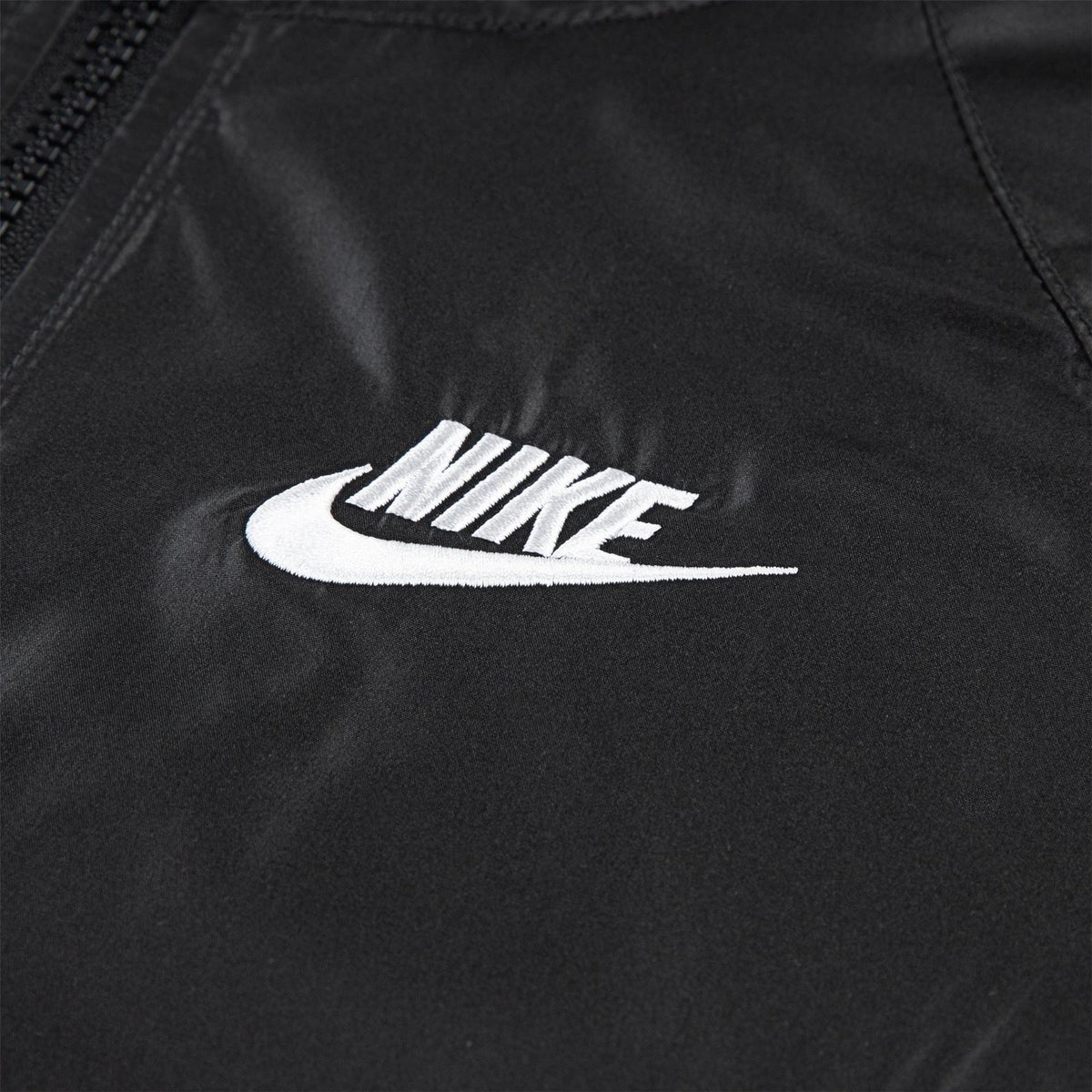Nike Chevron Patterned Hooded Windbreaker with Side Pocket