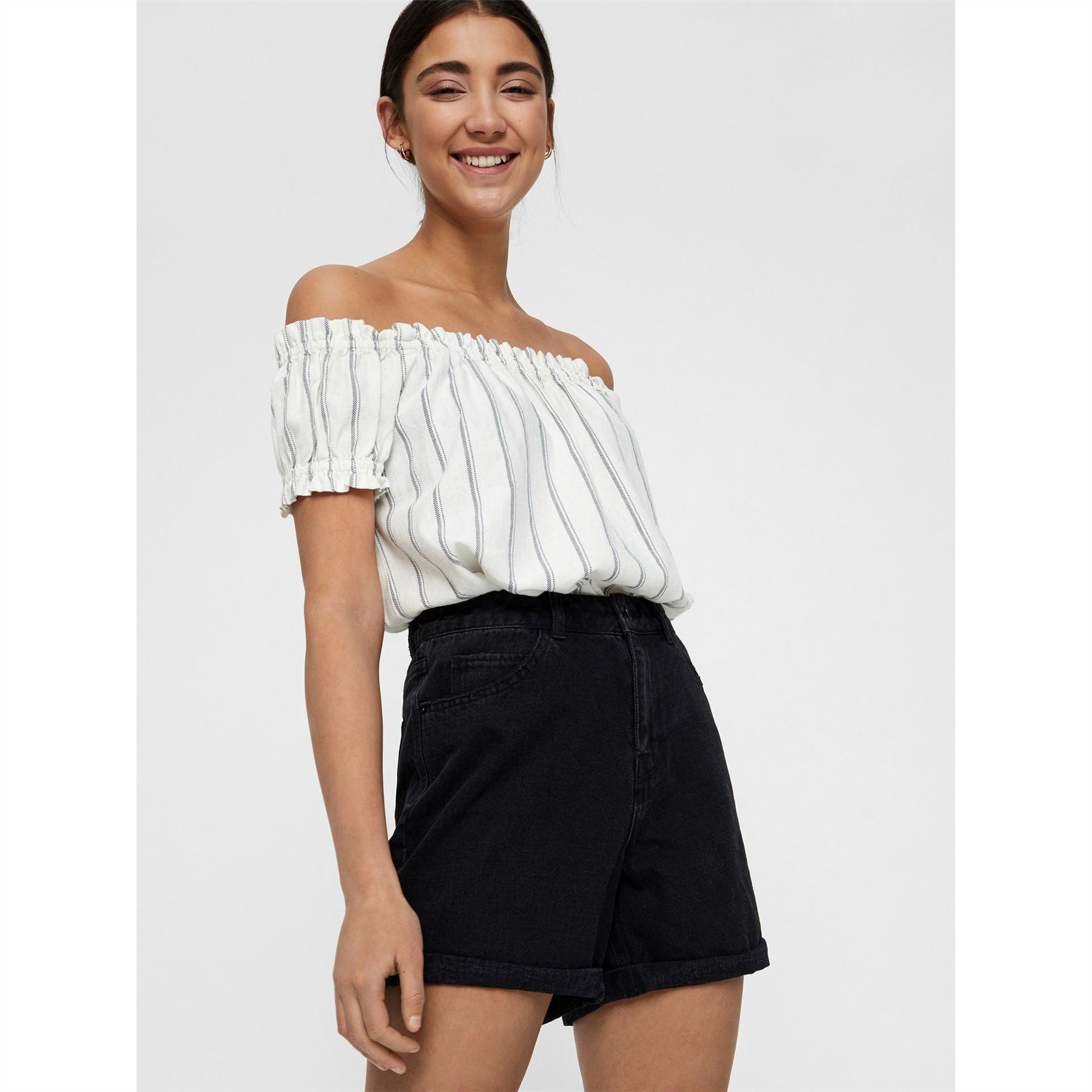 Vero Moda Shorts