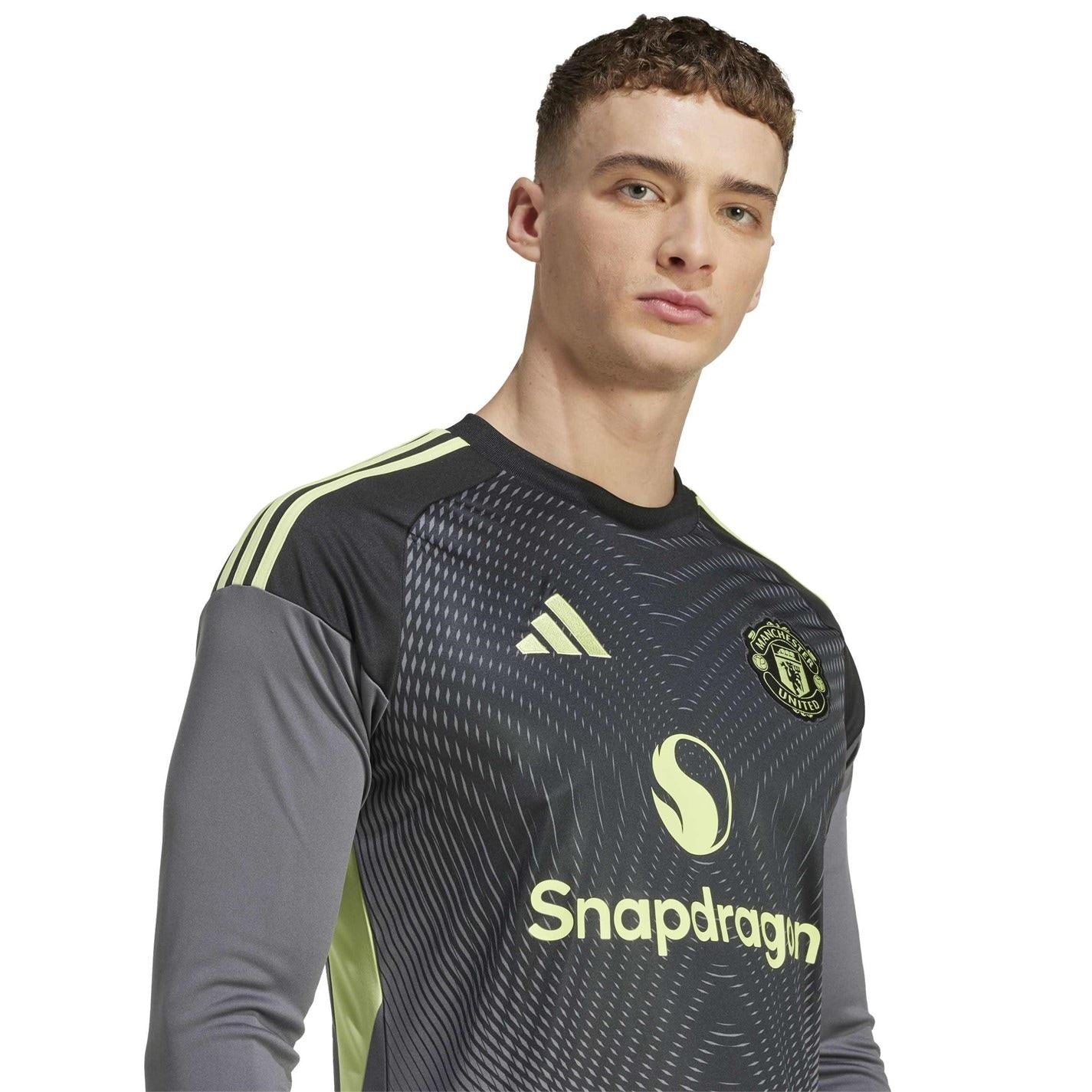 adidas Manchester United Long Sleeve Goalkeeper Shirt 2025 2026 Adults