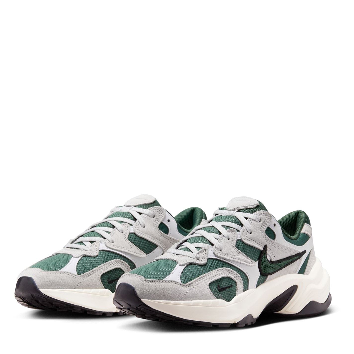 Nike Low Top Running Sneakers