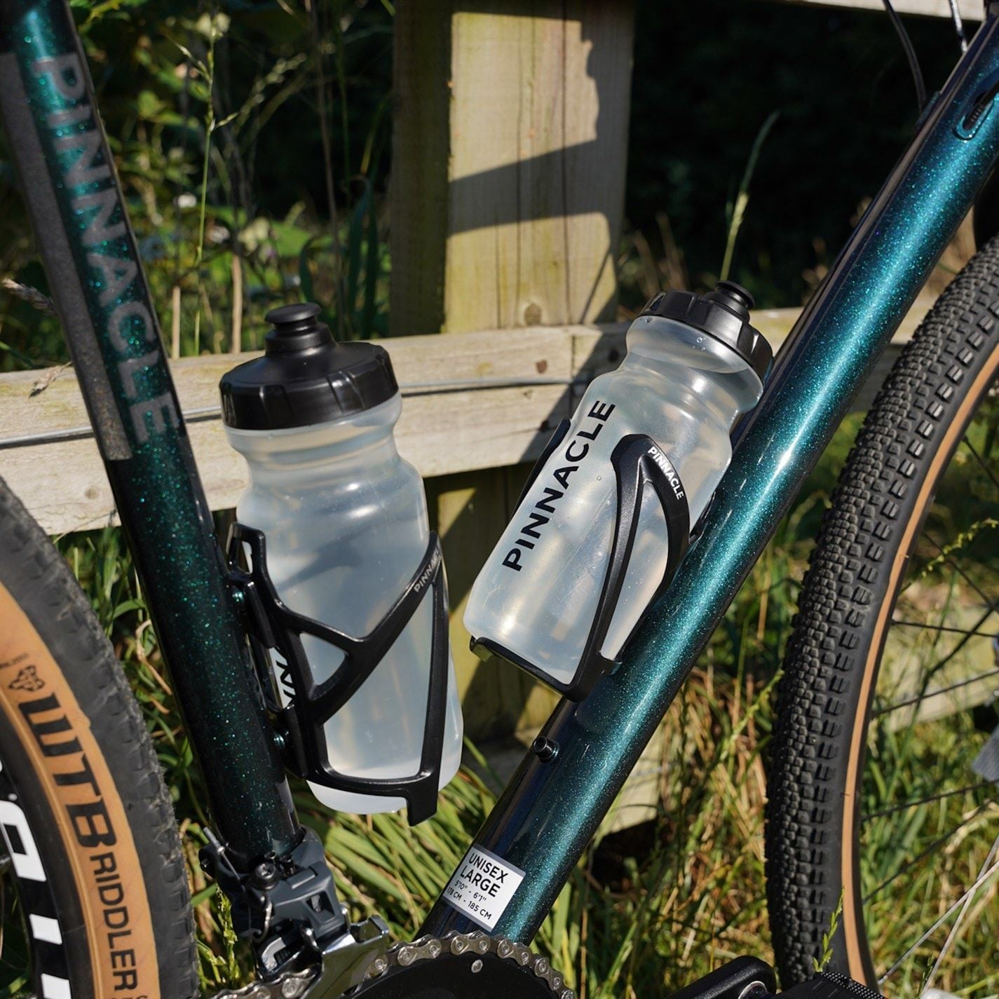 Pinnacle Bottle  And  Cage Combo