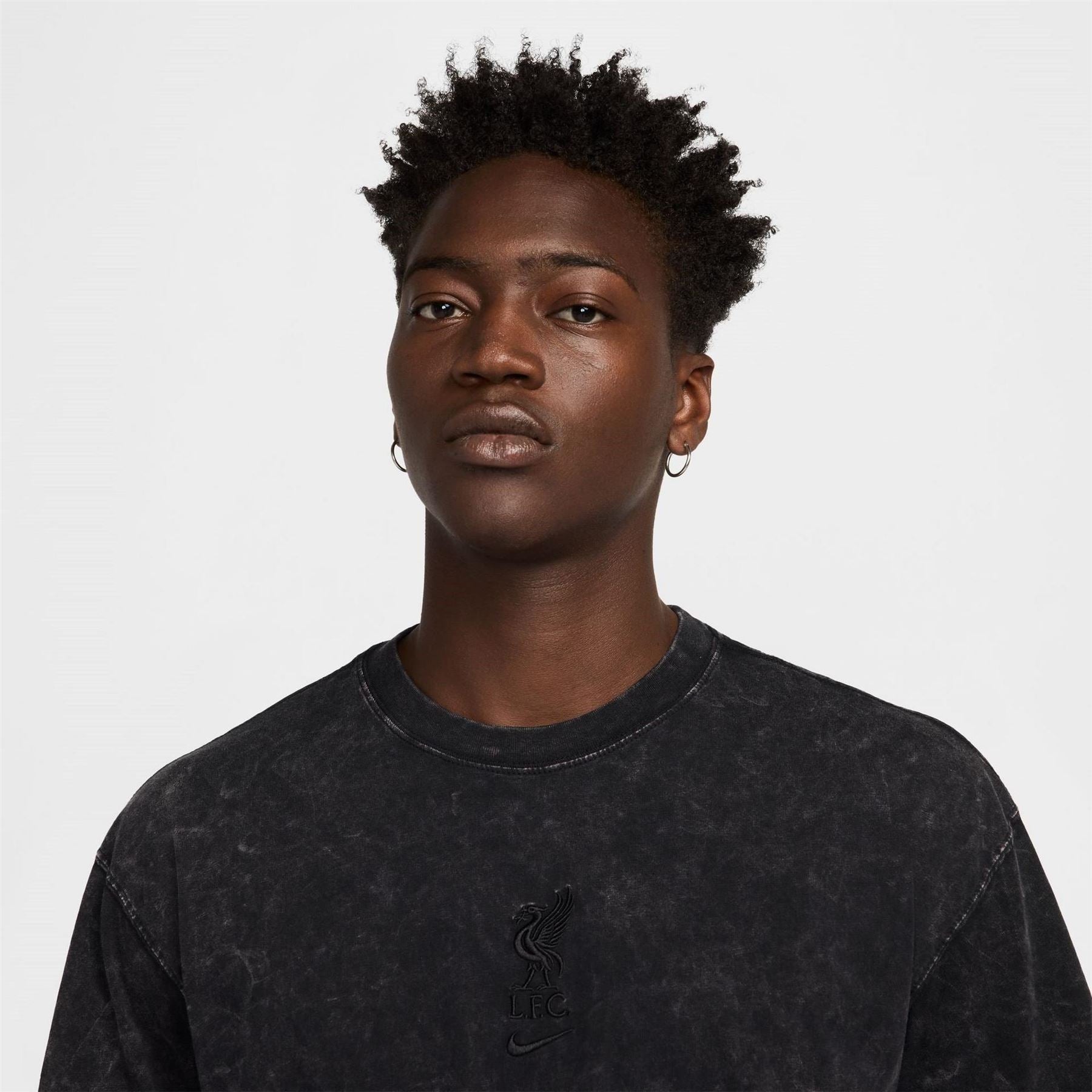 Nike Mens Liverpool Essentials T-Shirt