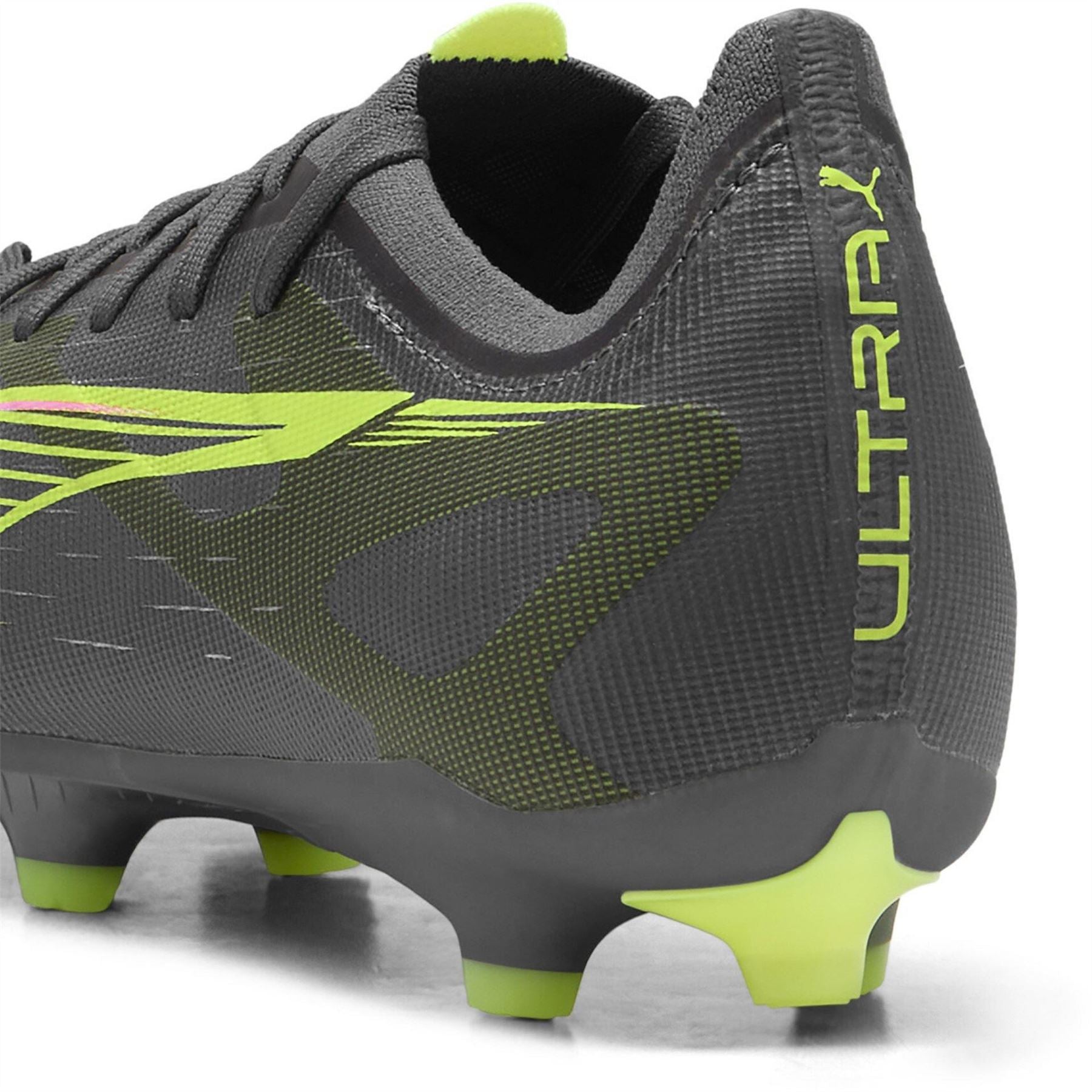 Puma PUMA Ultra 5 Match Firm Ground Football Boots