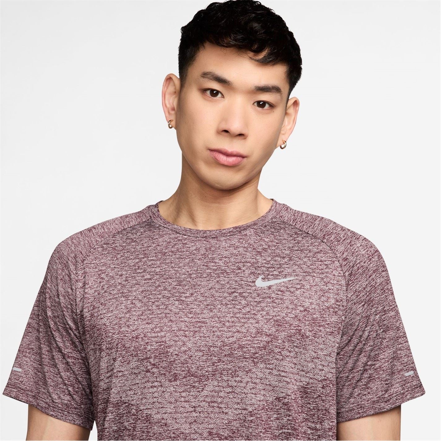Nike Stride Raglan Short Sleeve Competition T-Shirt