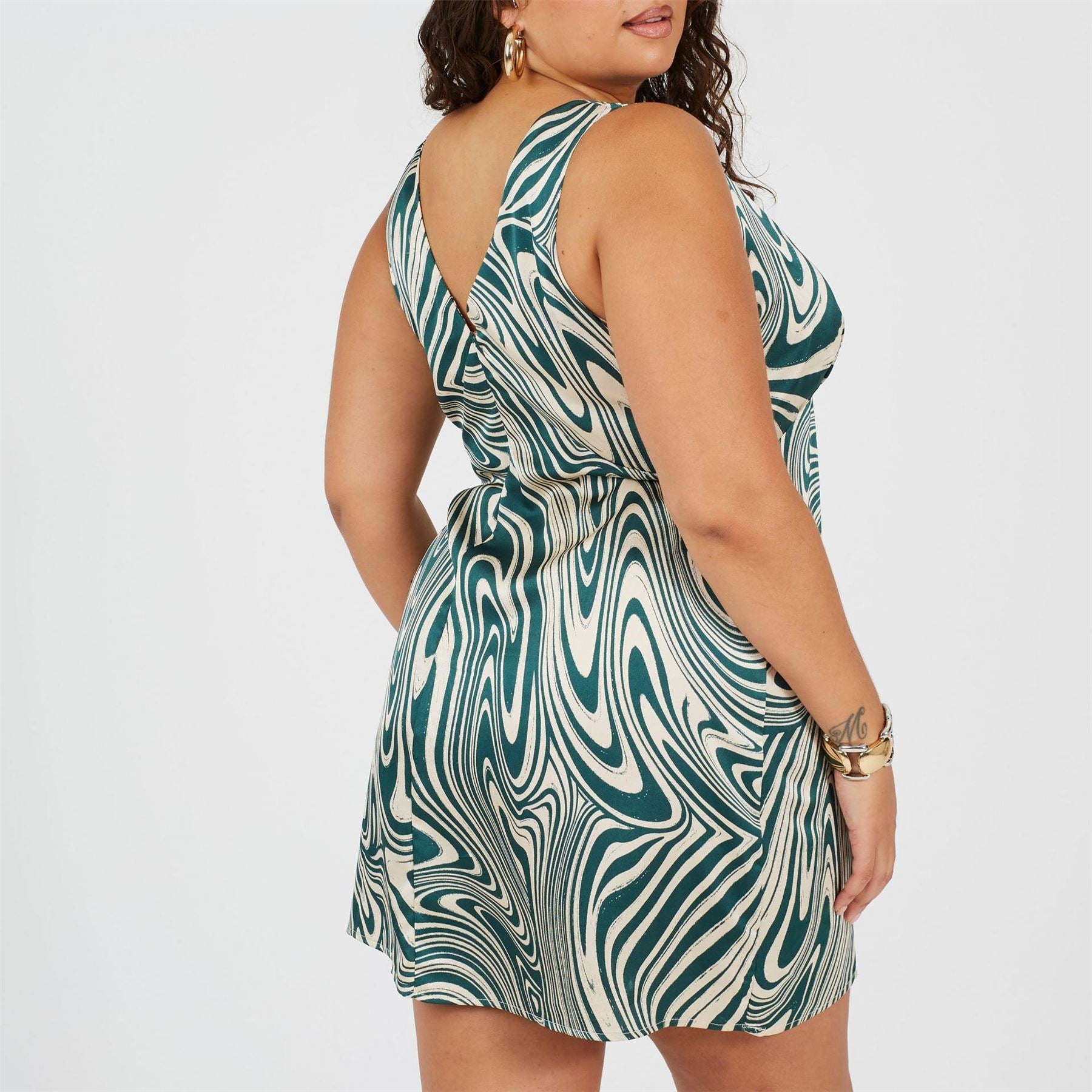 Brave Soul Plus Size A Line Mini Dress With Green Swirl Print