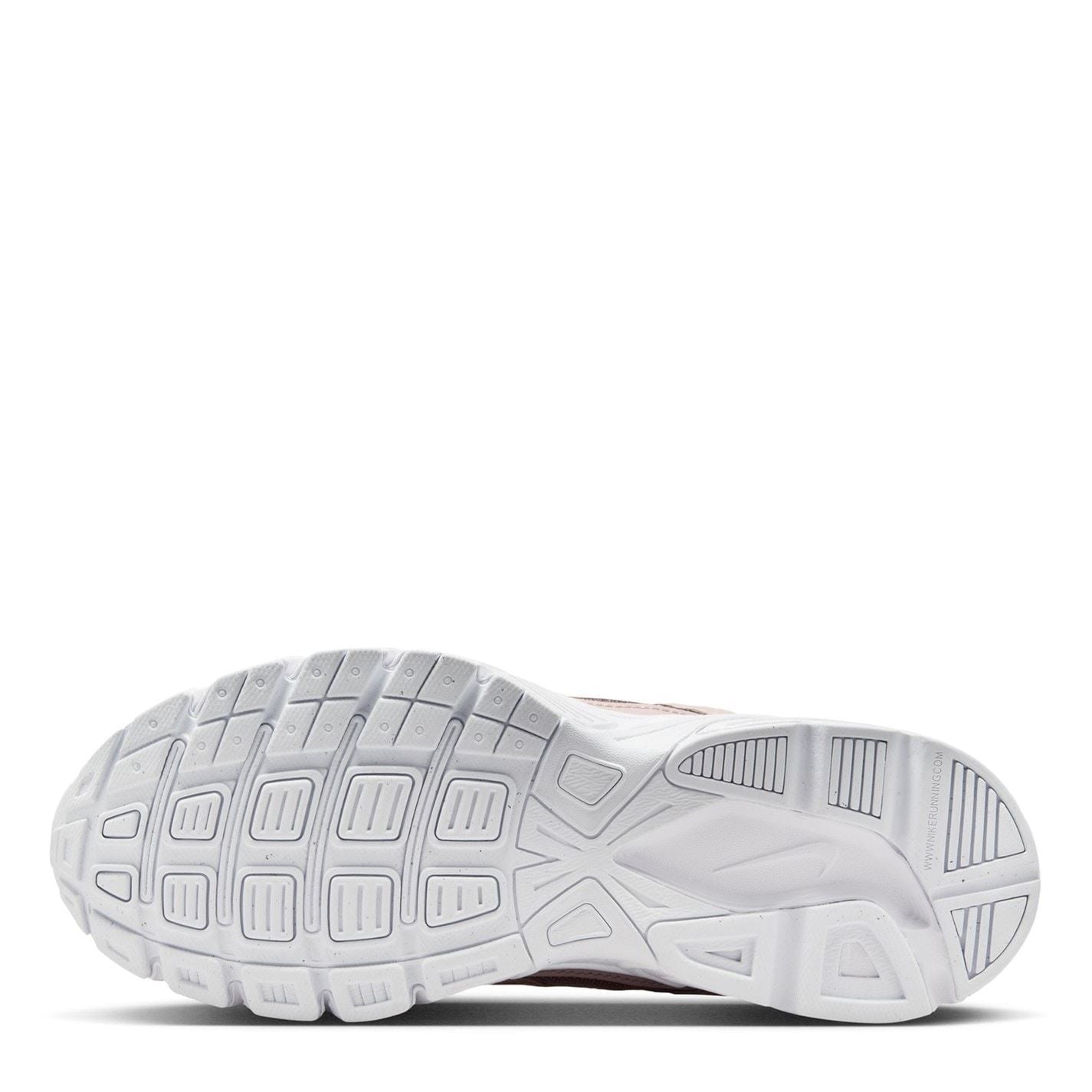 Nike Womens Initiator Running Shoe