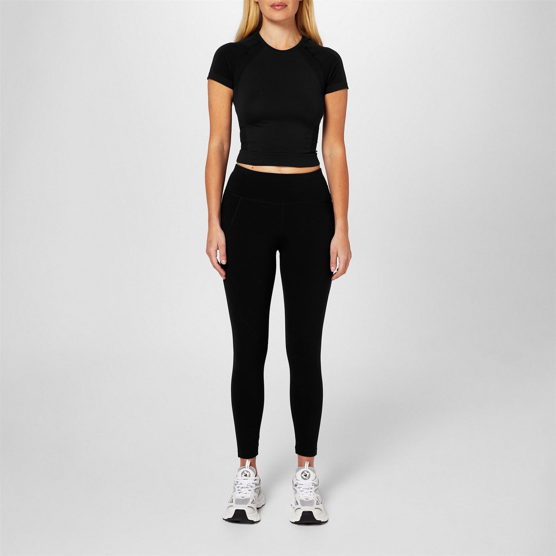 Sweaty Betty Cropped Crew Neck Regular Fit T-Shirt